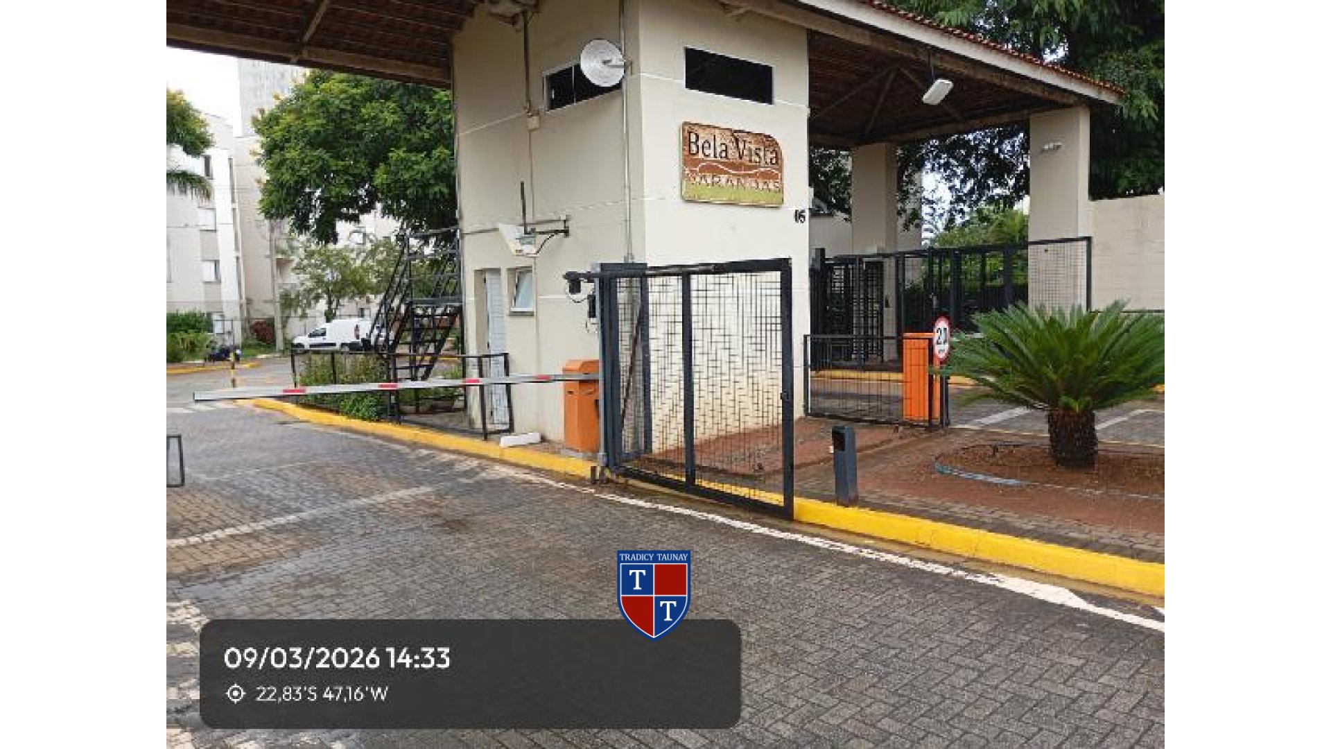 Foto 1 de APARTAMENTO em DIST NOVA VENEZA - Imóvel Retomado Caixa