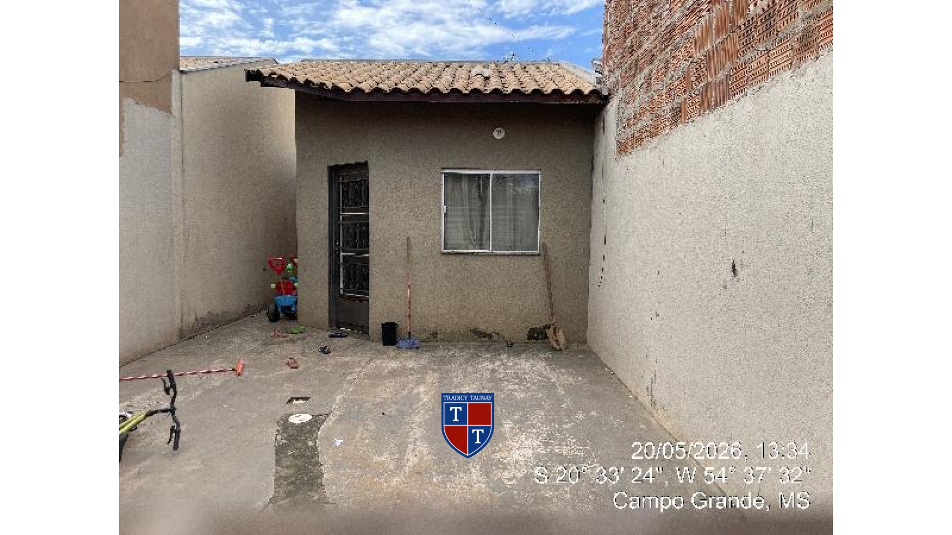 Foto 1 de CASA em LOS ANGELES - Imóvel Retomado Caixa
