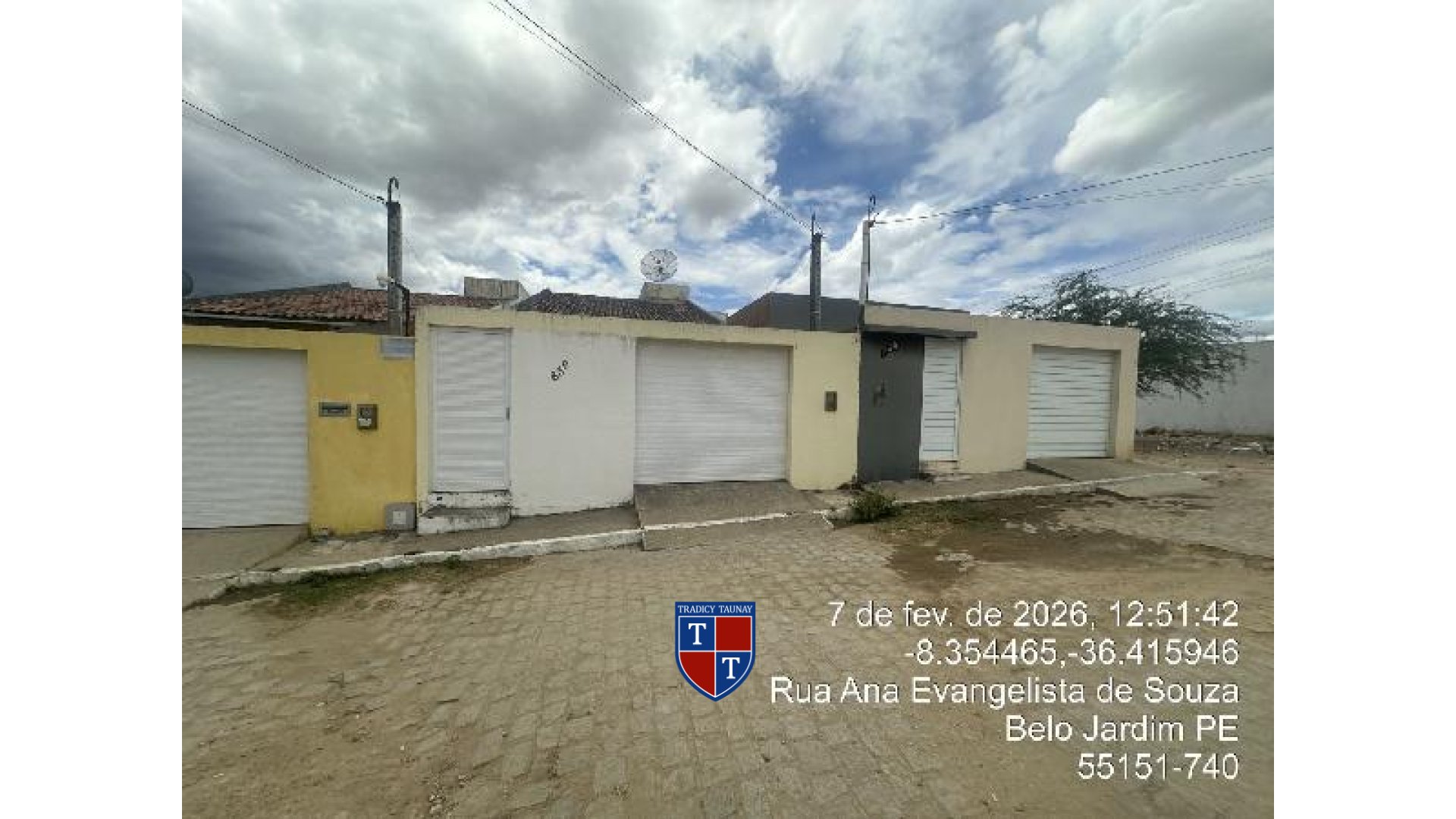Foto 1 de CASA em FLORESTA - Imóvel Retomado Caixa