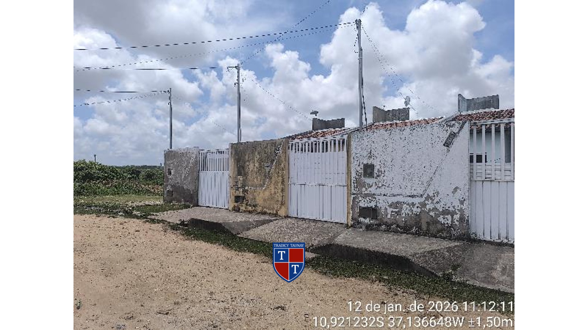 Foto 1 de CASA em PARQUE DOS FAROIS - Imóvel Retomado Caixa
