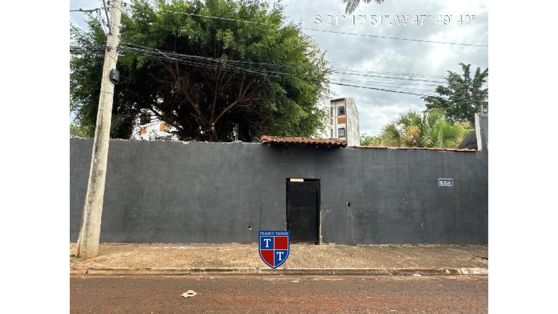 Foto 1 de APARTAMENTO em JARDIM JOAO ROSSI - Imóvel Retomado Caixa