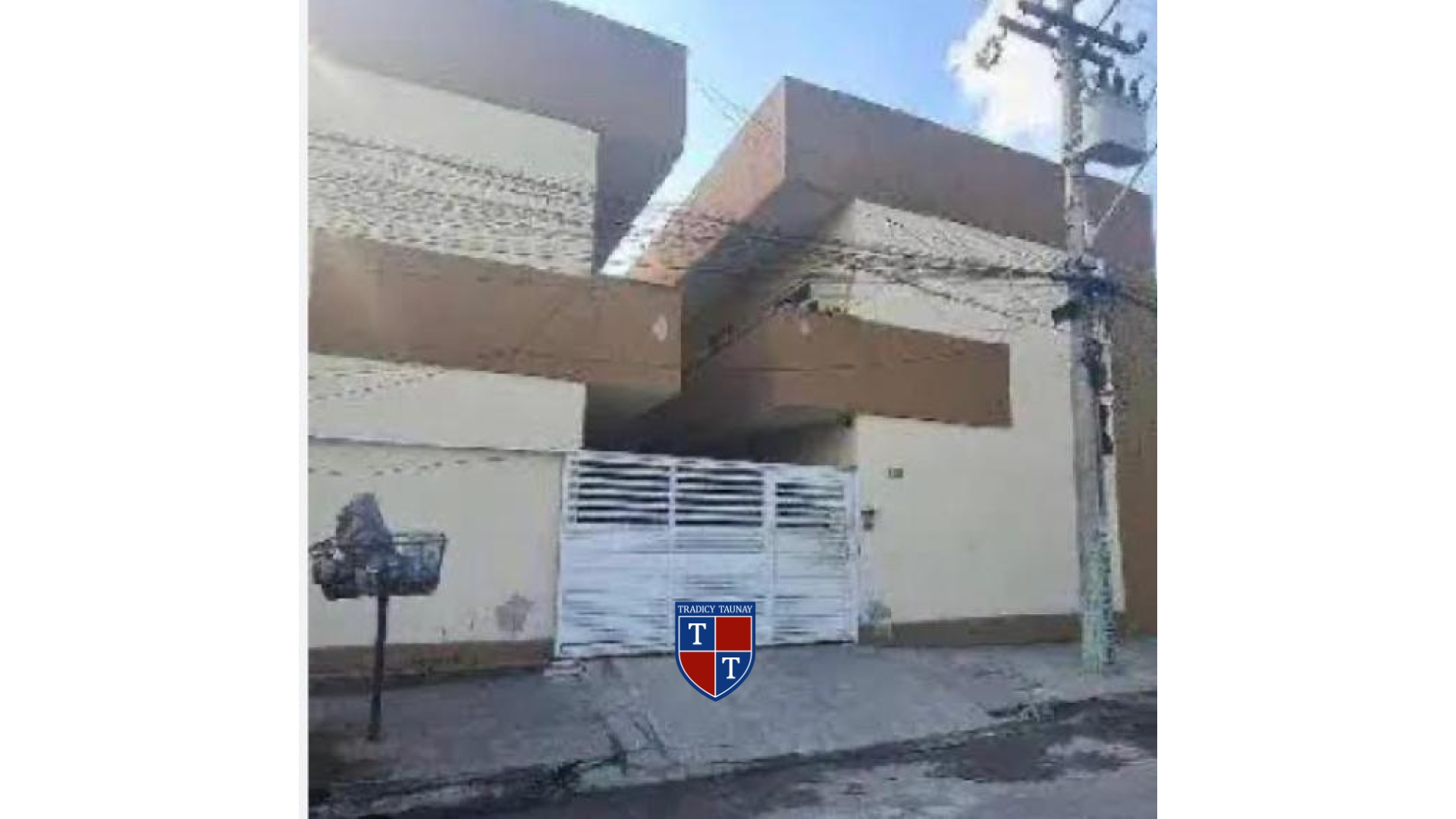 APARTAMENTO em JARDIM CATARINA