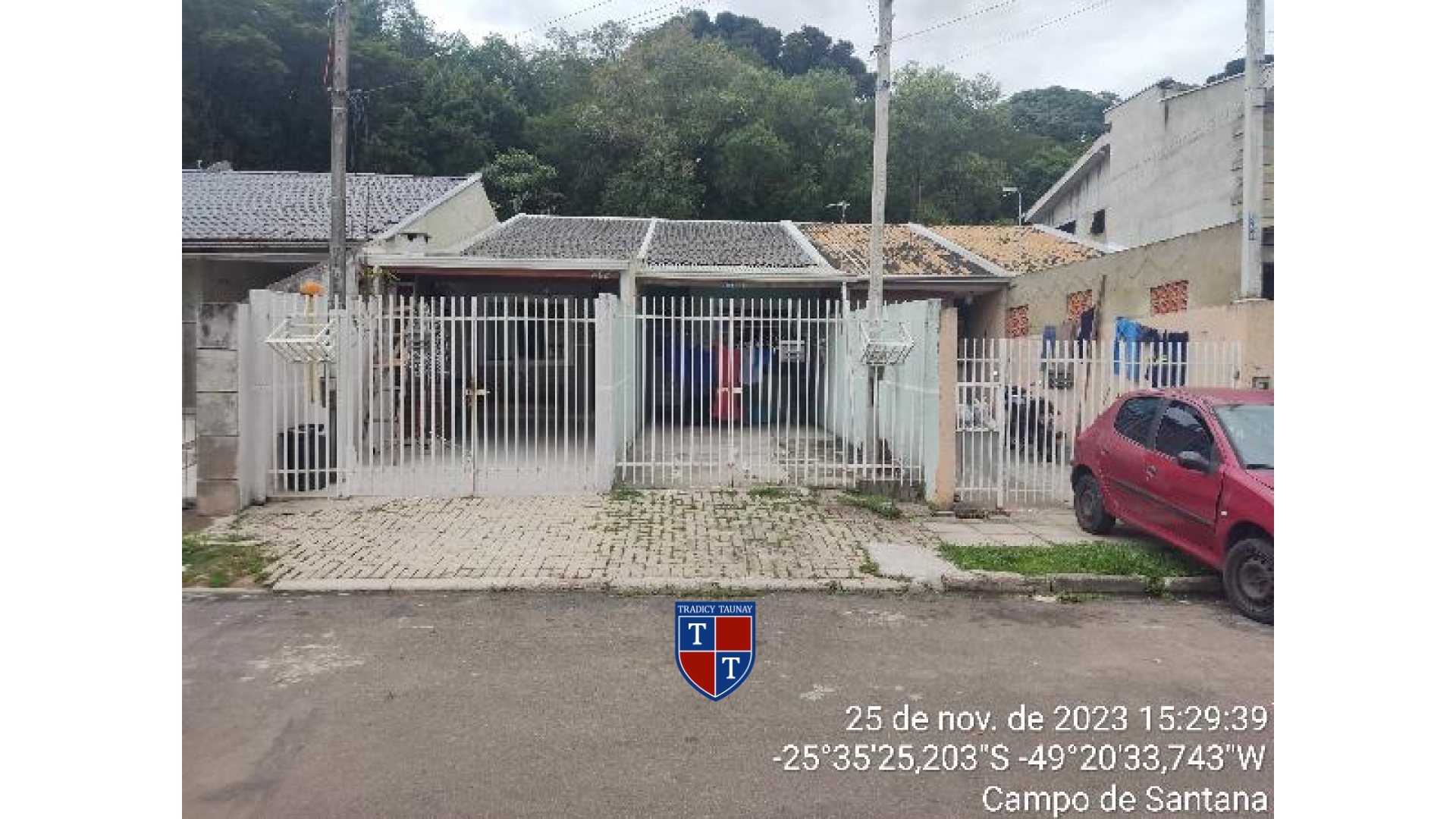 Foto 1 de CASA em CAMPO DE SANTANA, CURITIBA/PR - Imóvel Retomado CAIXA Ref 8444421533421