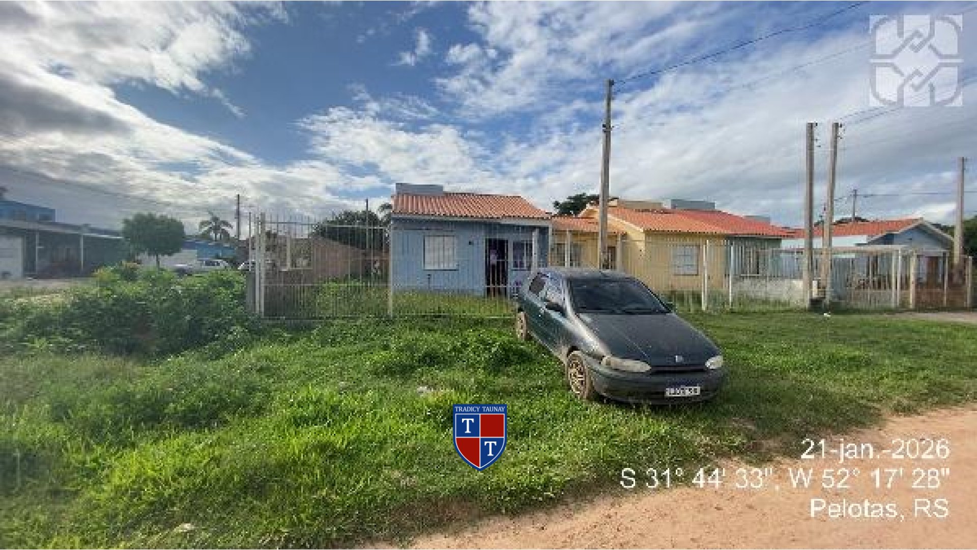 Foto 1 de CASA em AREAL - Imóvel Retomado Caixa
