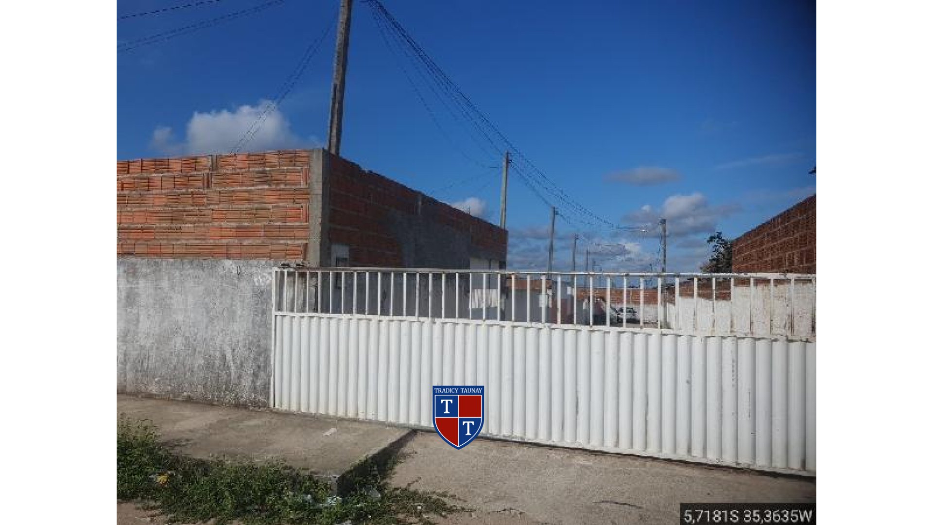Foto 1 de CASA em MASSARANDUBA - Imóvel Retomado Caixa