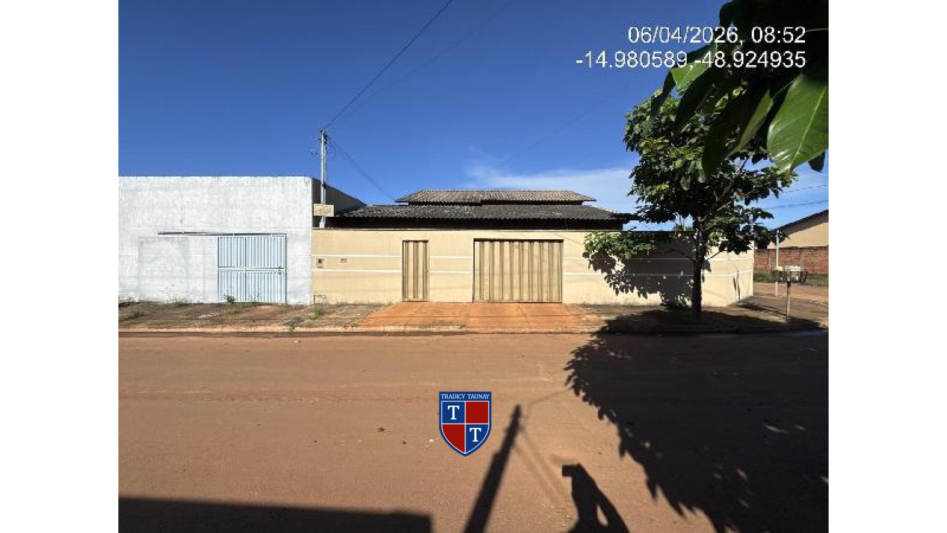 Foto 1 de CASA em LOT RES FLOR DE LIZ - Imóvel Retomado Caixa