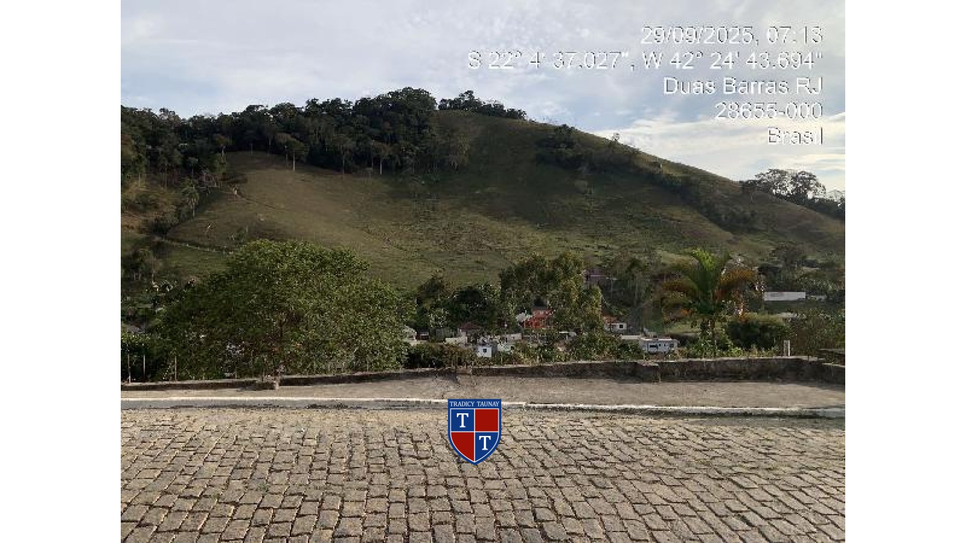 Foto 1 de TERRENO em MONNERAT - Imóvel Retomado Caixa