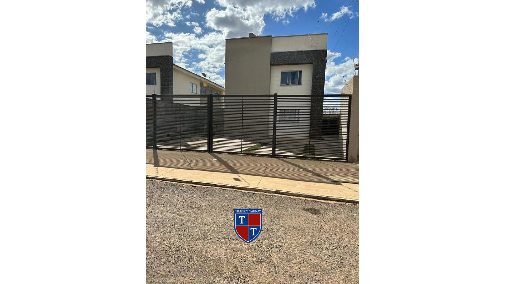 Foto 1 de APARTAMENTO em PARQUE NAPOLIS B - Imóvel Retomado Caixa