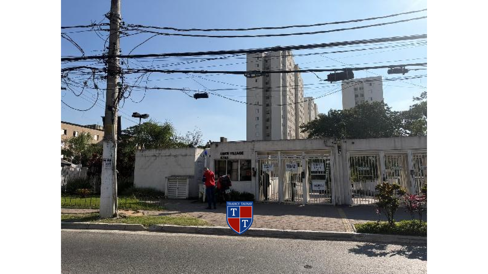 APARTAMENTO em PIRAJUSSARA