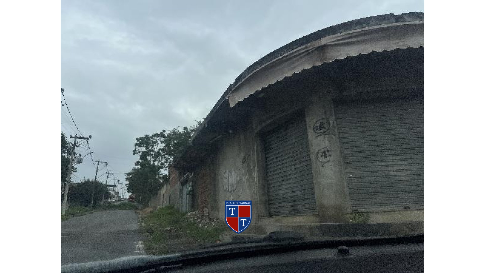 APARTAMENTO em LARANJAL