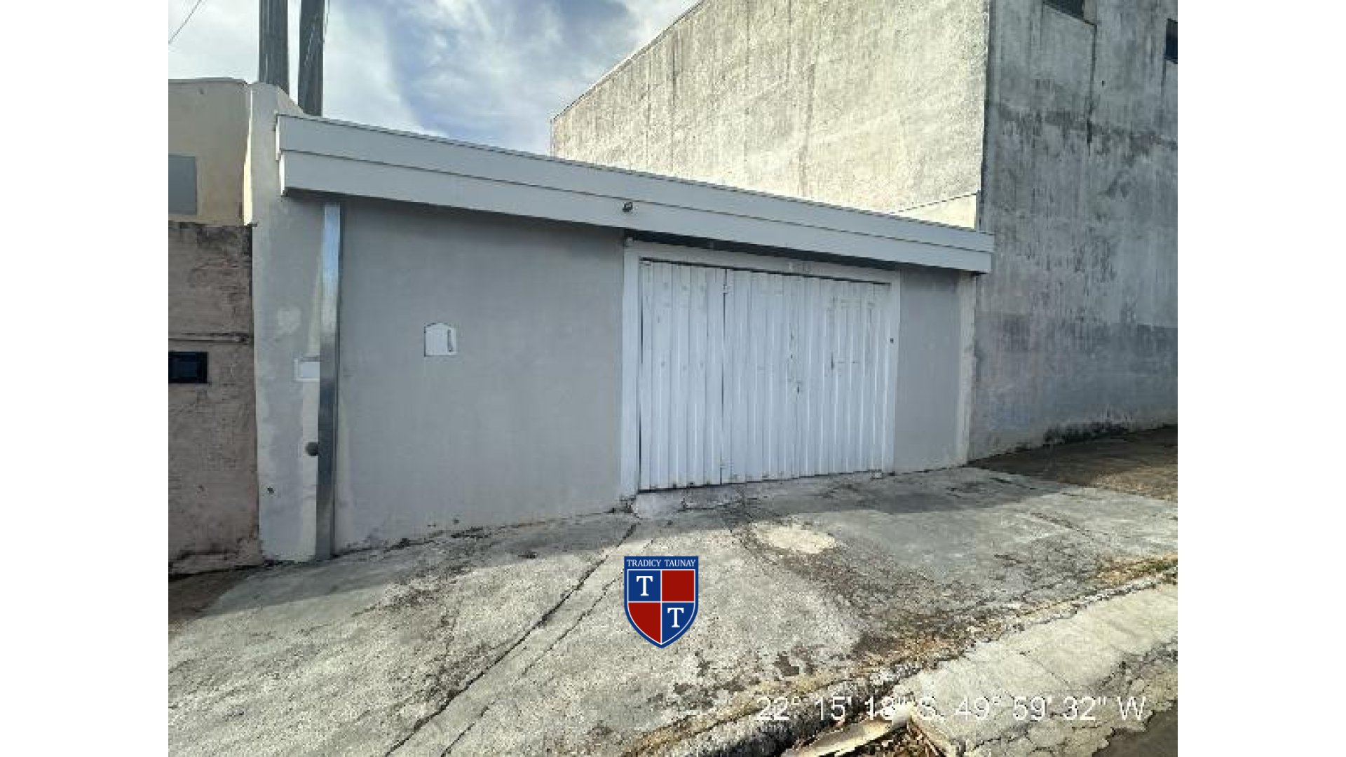 Foto 1 de CASA em JARDIM FLAMINGO - Imóvel Retomado Caixa