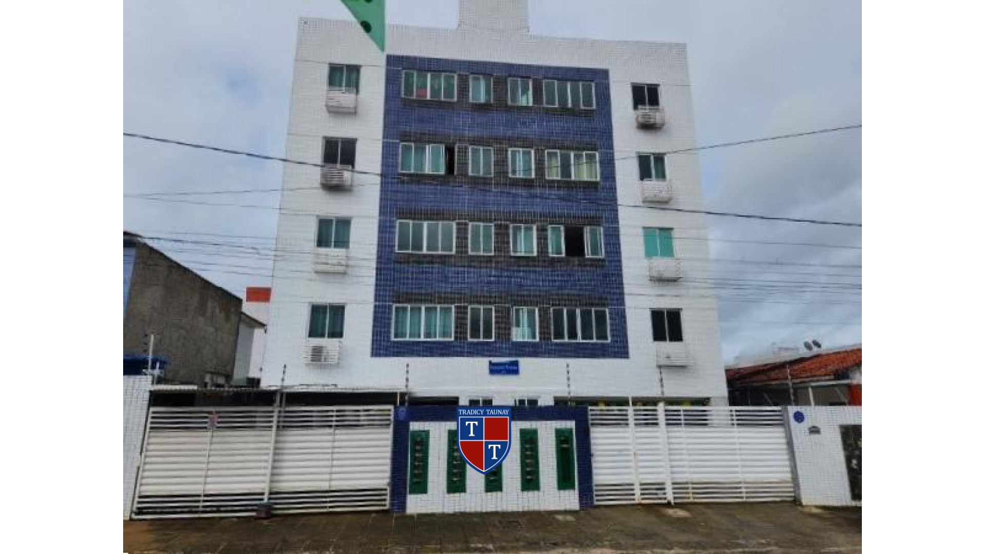APARTAMENTO em JARDIM VENEZA