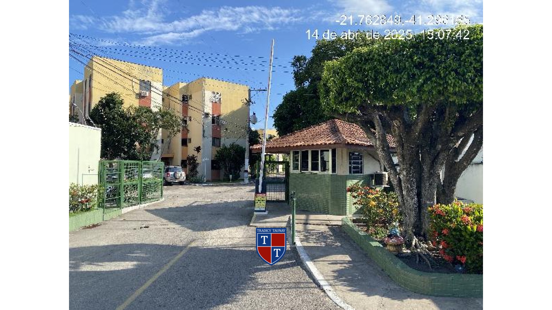 Foto 1 de APARTAMENTO em PARQUE CALIFORNIA, CAMPOS DOS GOYTACAZES/RJ - Imóvel Retomado CAIXA Ref 8444423452933