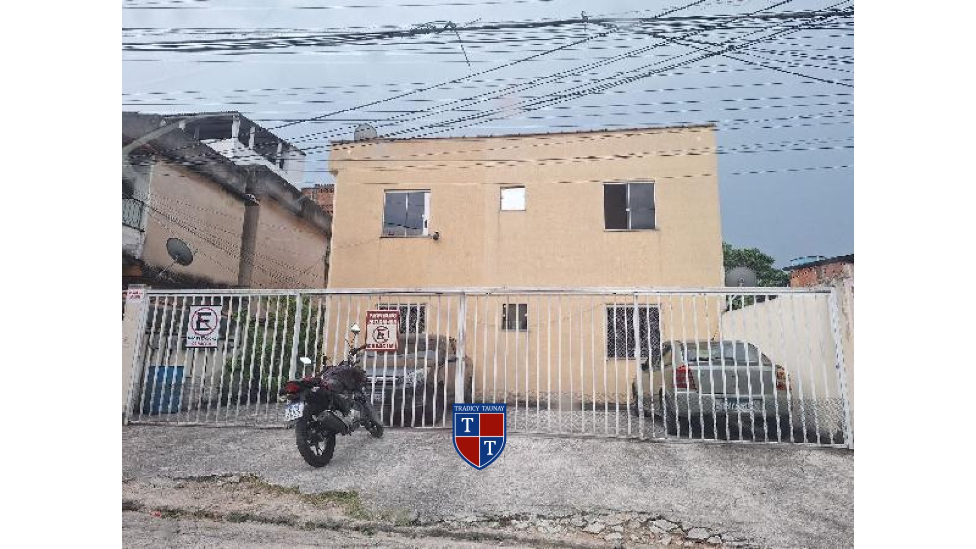 APARTAMENTO em LINDO PARQUE