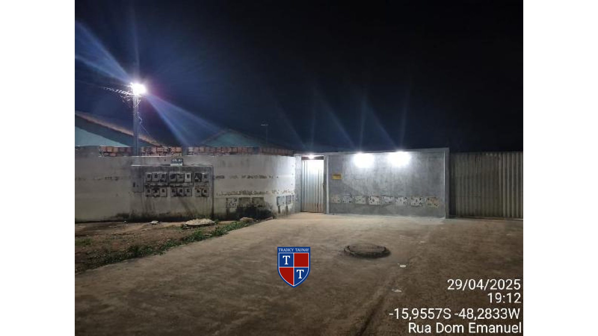 Foto 1 de CASA em MANSOES BITTENCOURT - Imóvel Retomado Caixa
