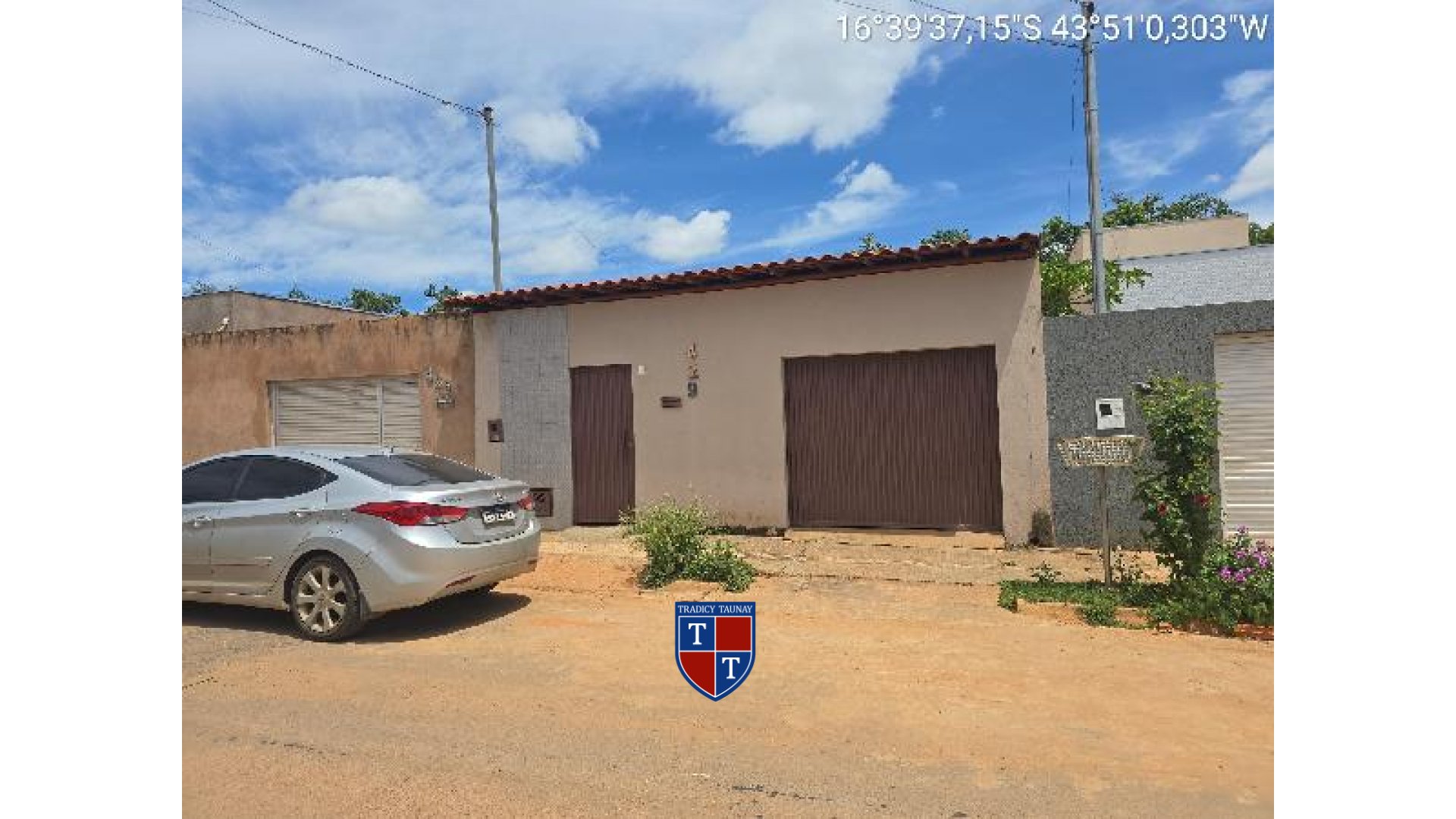 Foto 1 de CASA em RESIDENCIAL VITORIA - Imóvel Retomado Caixa