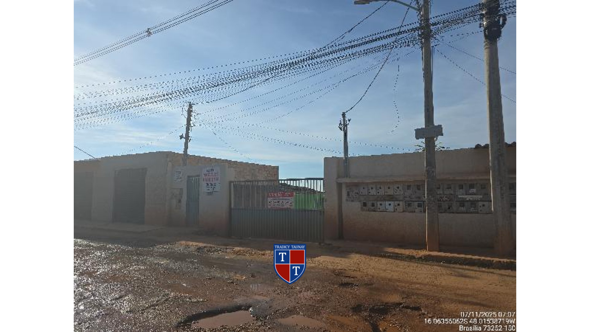 Foto 1 de CASA em SETOR DE CHACARAS ANHANGUERA C - Imóvel Retomado Caixa