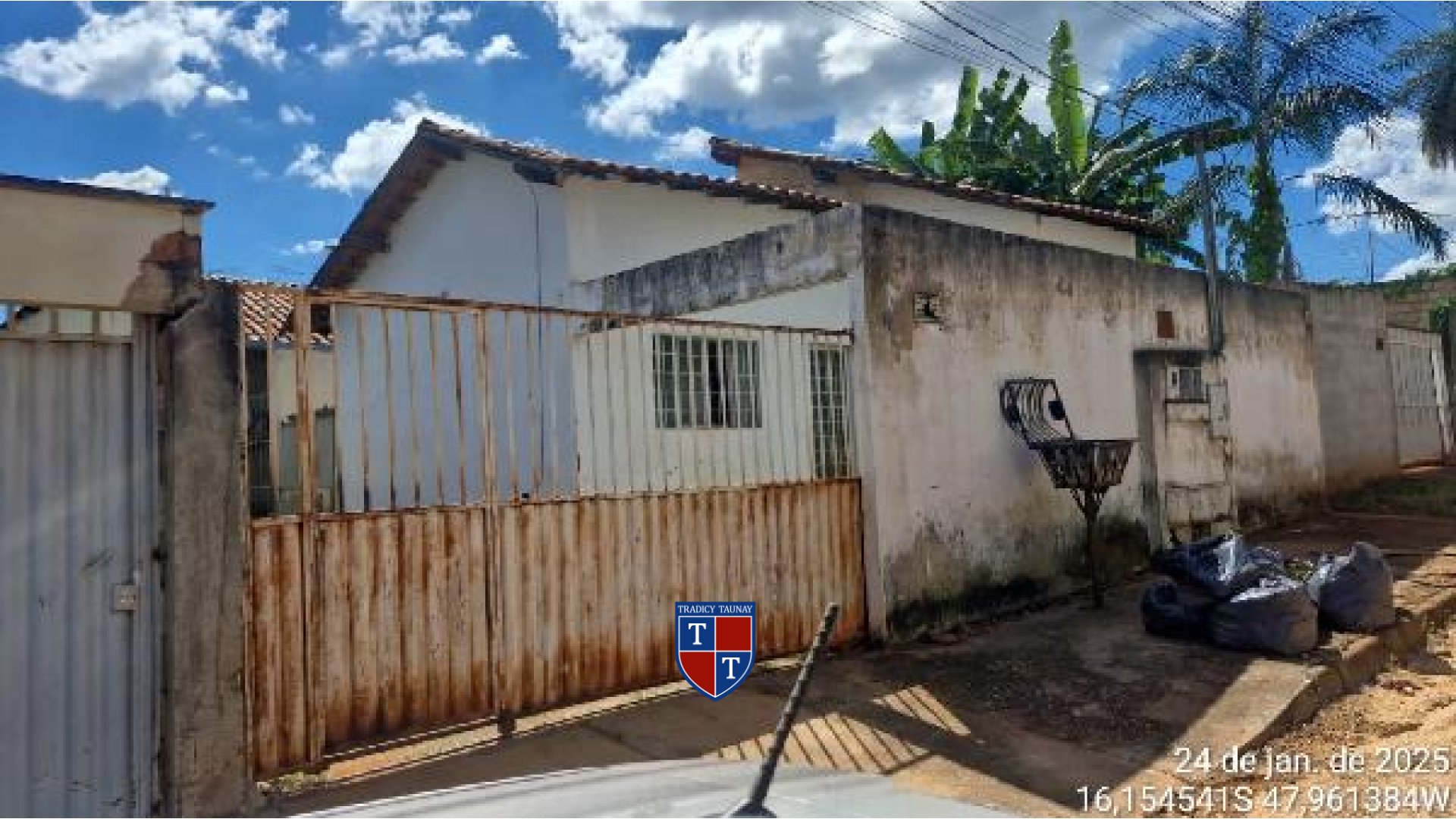 Foto 1 de CASA em PARQUE ESTRELA DALVA IX - Imóvel Retomado Caixa