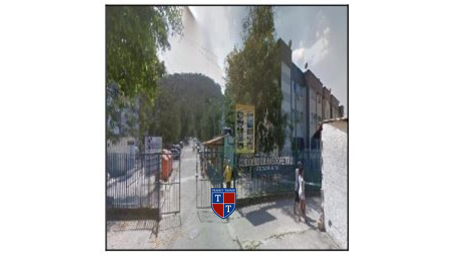 APARTAMENTO em BANGU