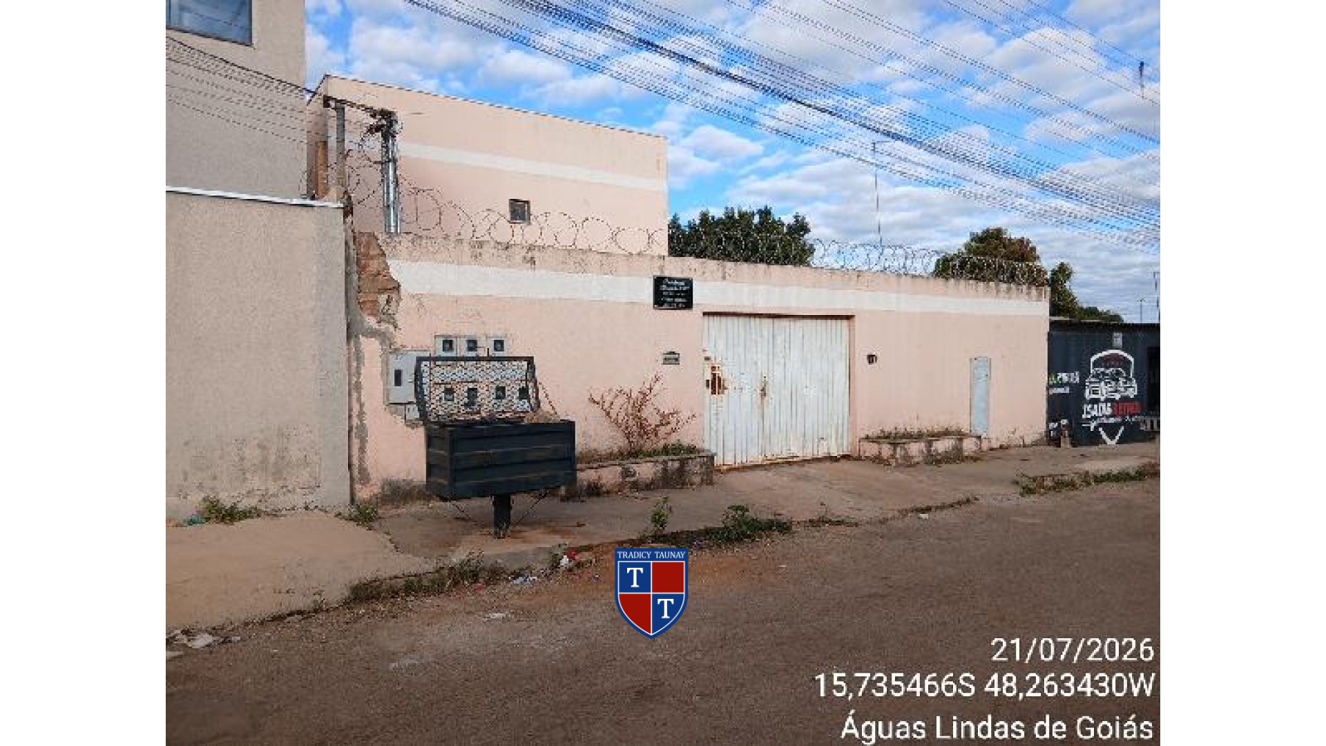 Foto 1 de APARTAMENTO em CIDADE JARDIM, AGUAS LINDAS DE GOIAS/GO - Imóvel Retomado CAIXA Ref 8444425168140