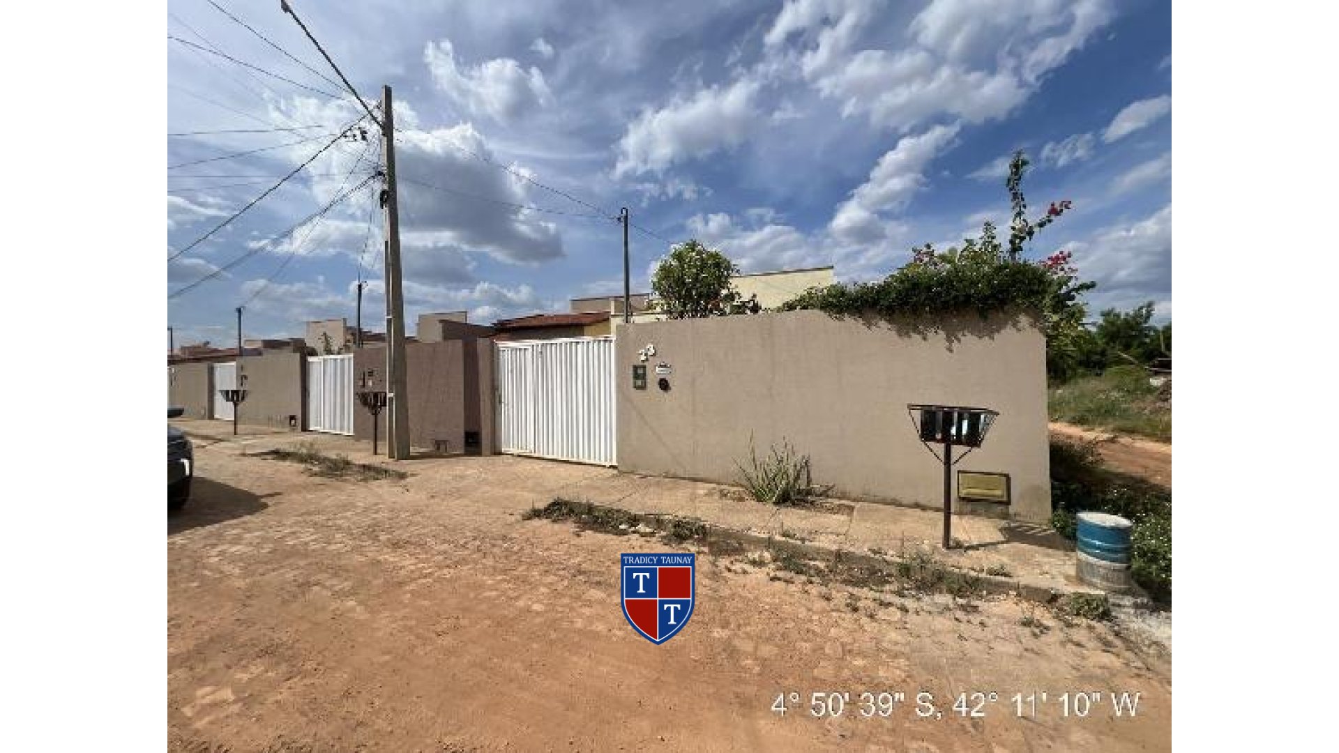 Foto 1 de CASA em CIDADE NOVA - Imóvel Retomado Caixa