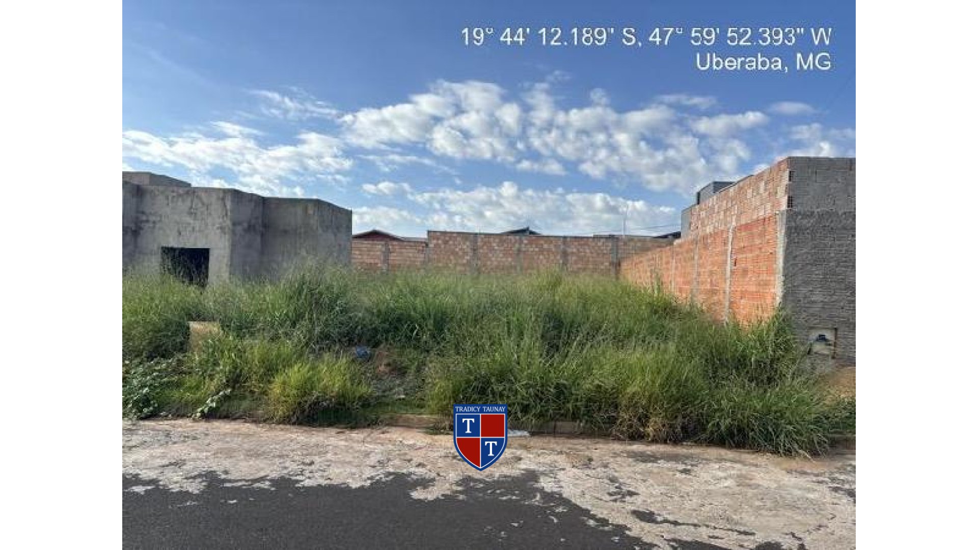 Foto 1 de TERRENO em LOTEAMENTO ILHA BELA - Imóvel Retomado Caixa