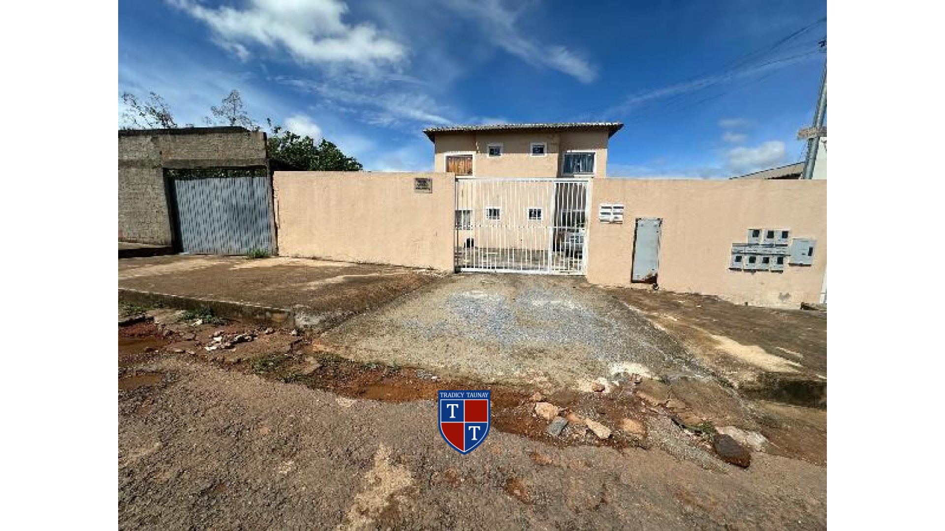 Foto 1 de APARTAMENTO em PARQUE ARAGUARI - Imóvel Retomado Caixa