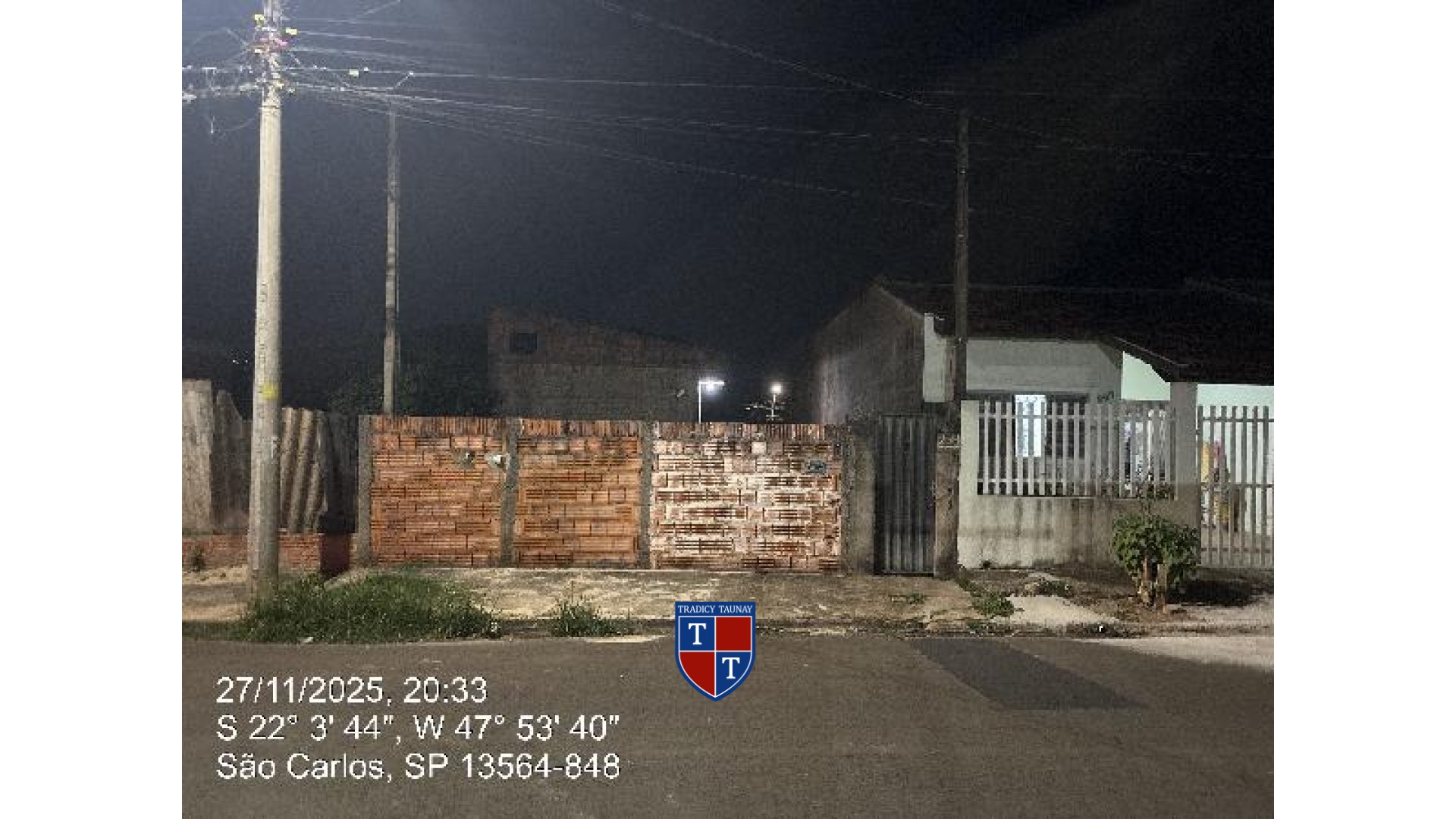 Foto 1 de CASA em CIDADE ARACY - Imóvel Retomado Caixa