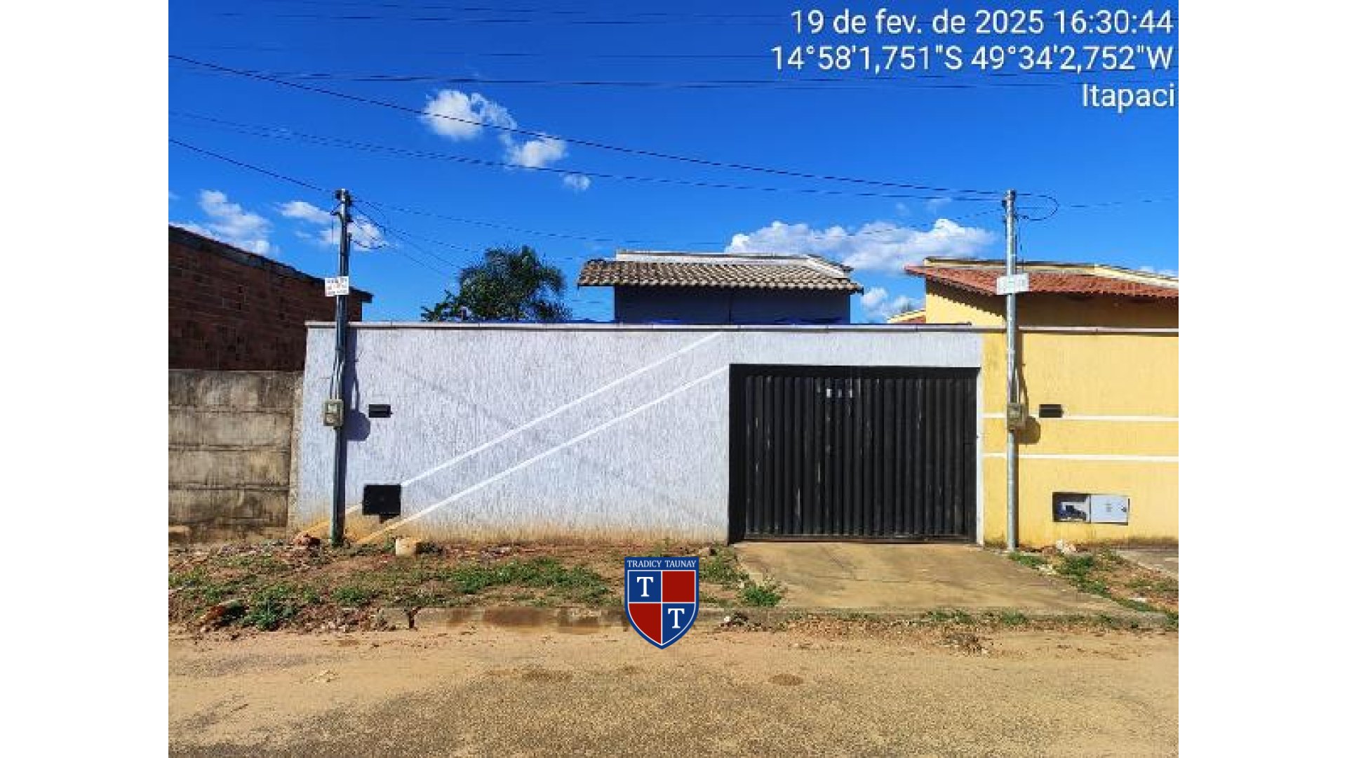 Foto 1 de CASA em RES JD TROPICAL - Imóvel Retomado Caixa