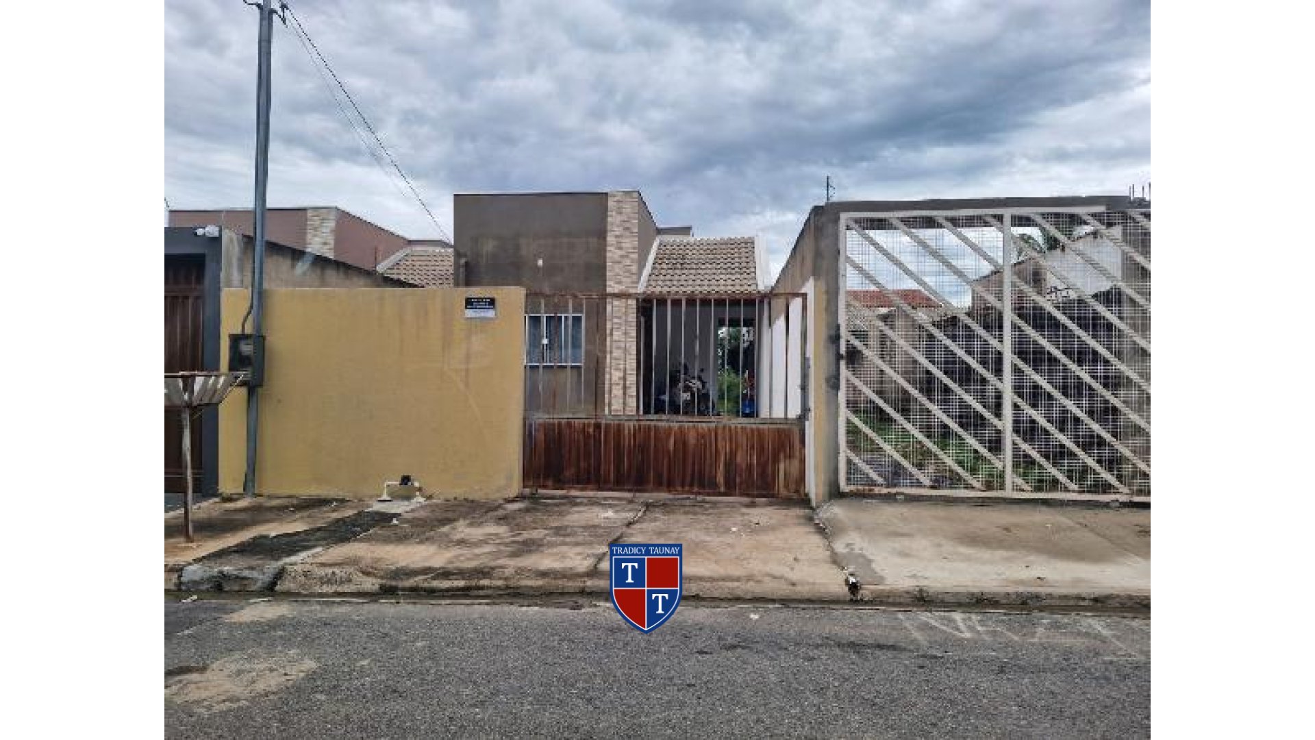 Foto 1 de CASA em RESIDENCIAL JARDIM PAULICEIA - Imóvel Retomado Caixa