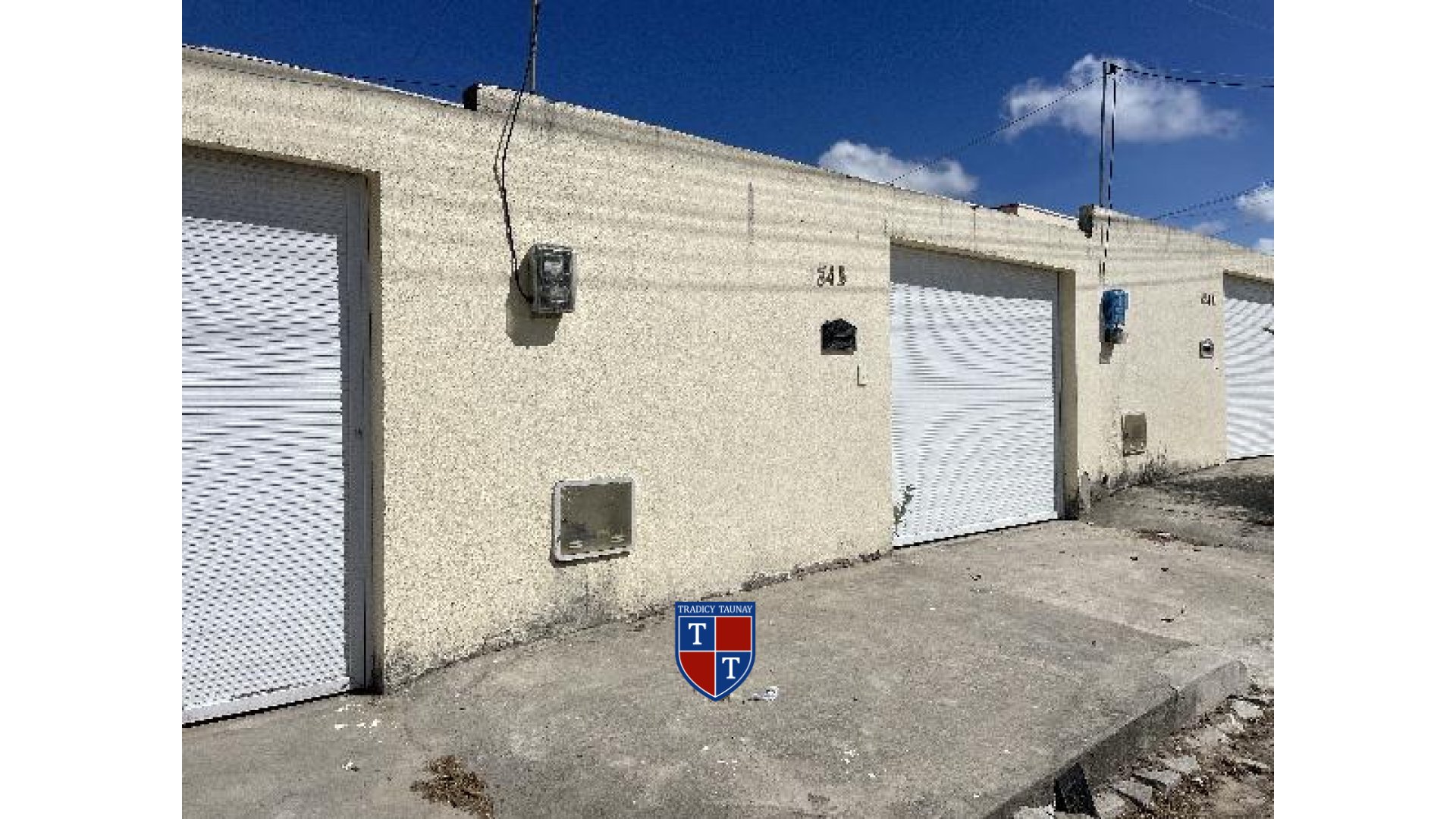 Foto 1 de CASA em DOURADO - Imóvel Retomado Caixa
