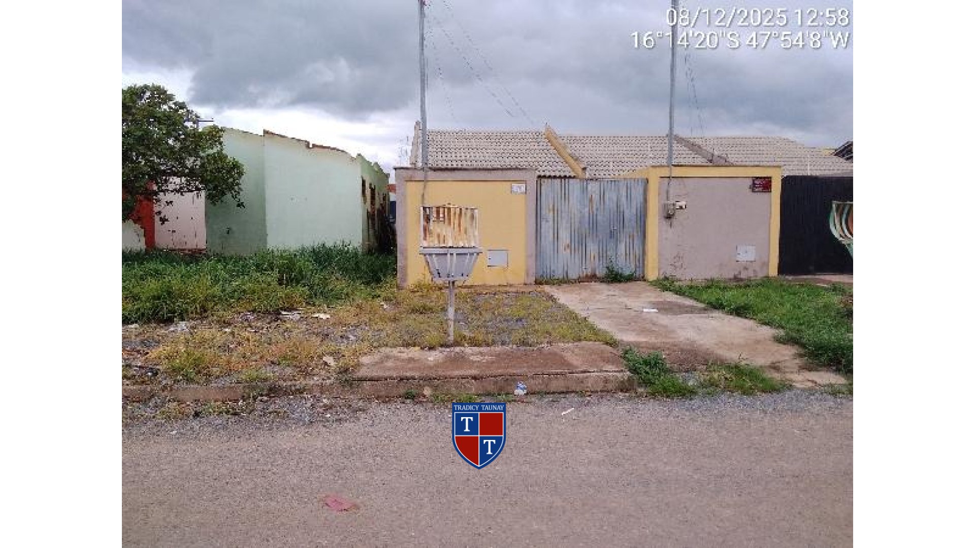 Foto 1 de CASA em JARDIM SION - Imóvel Retomado Caixa