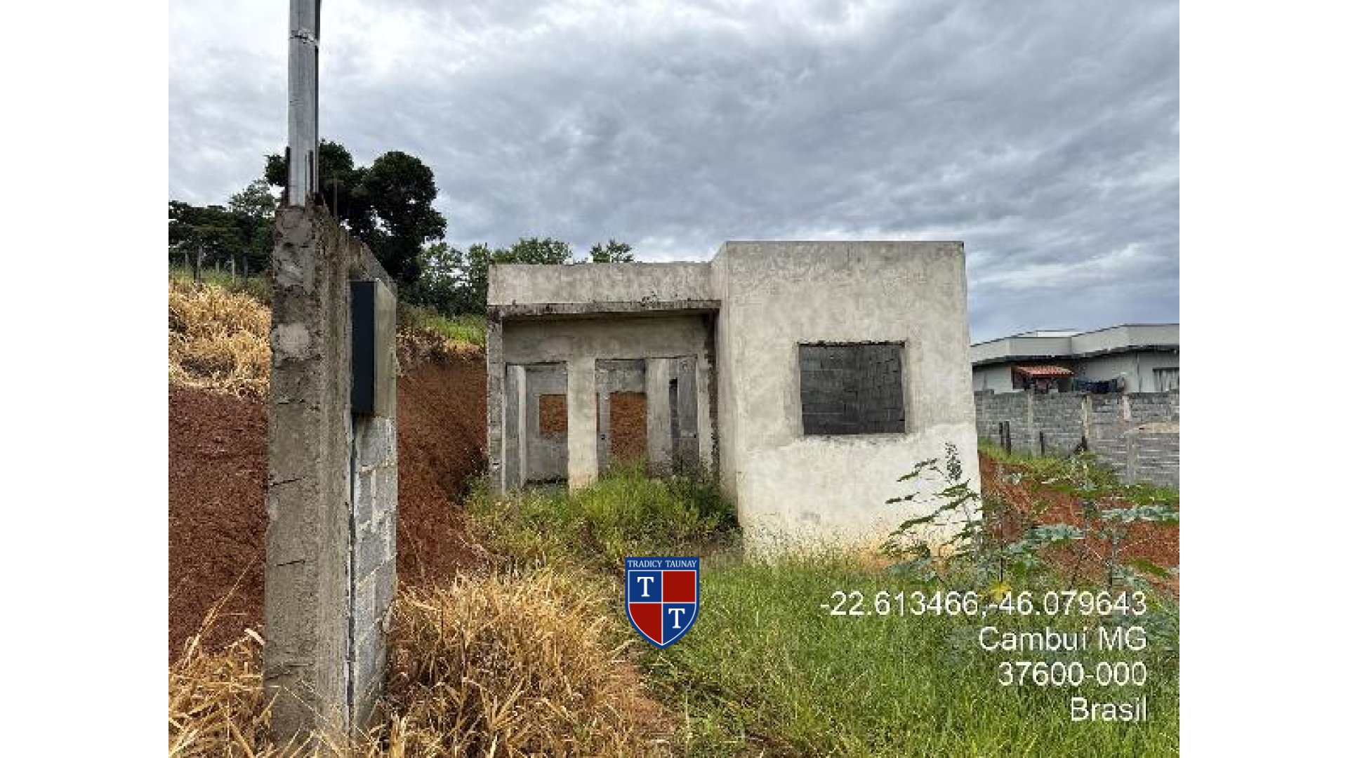 Foto 1 de TERRENO em CAMBUI - Imóvel Retomado Caixa