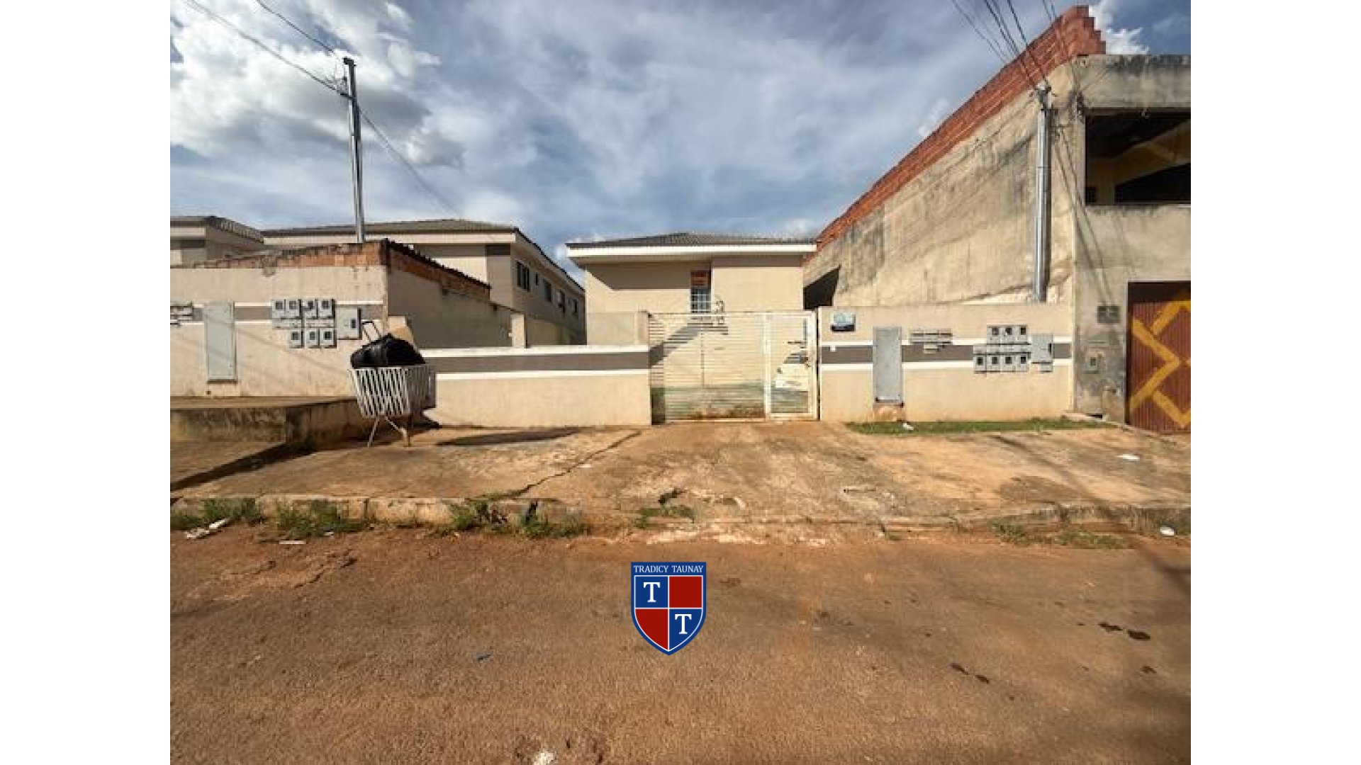 Foto 1 de APARTAMENTO em PARQUE ARAGUARI - Imóvel Retomado Caixa