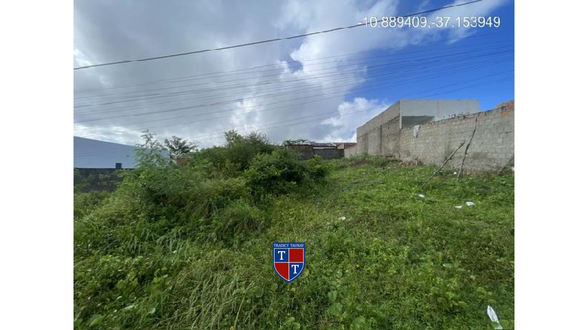 Foto 1 de TERRENO em COMPLEXO JARDIM - Imóvel Retomado Caixa