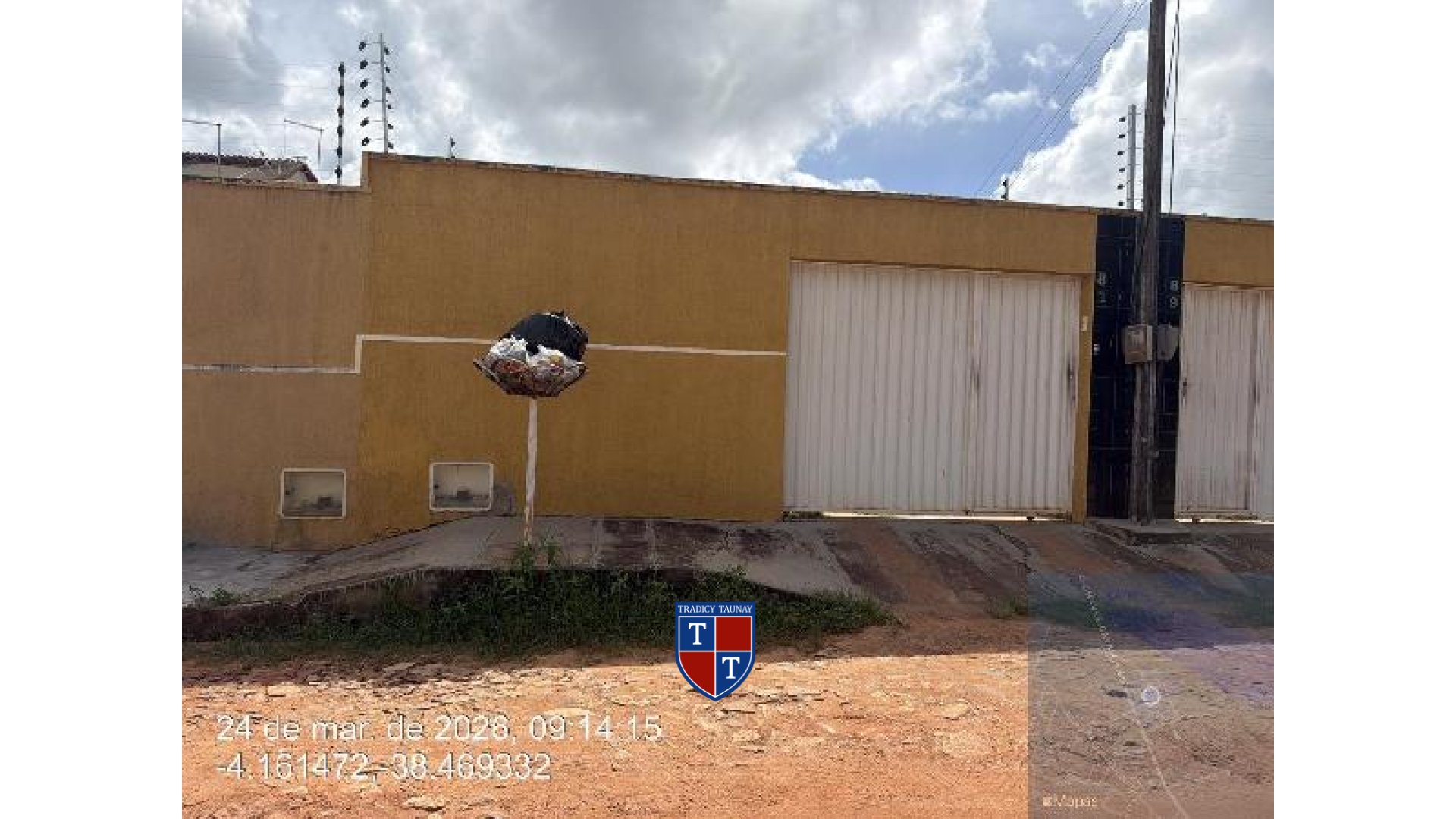 Foto 1 de CASA em COACU - Imóvel Retomado Caixa