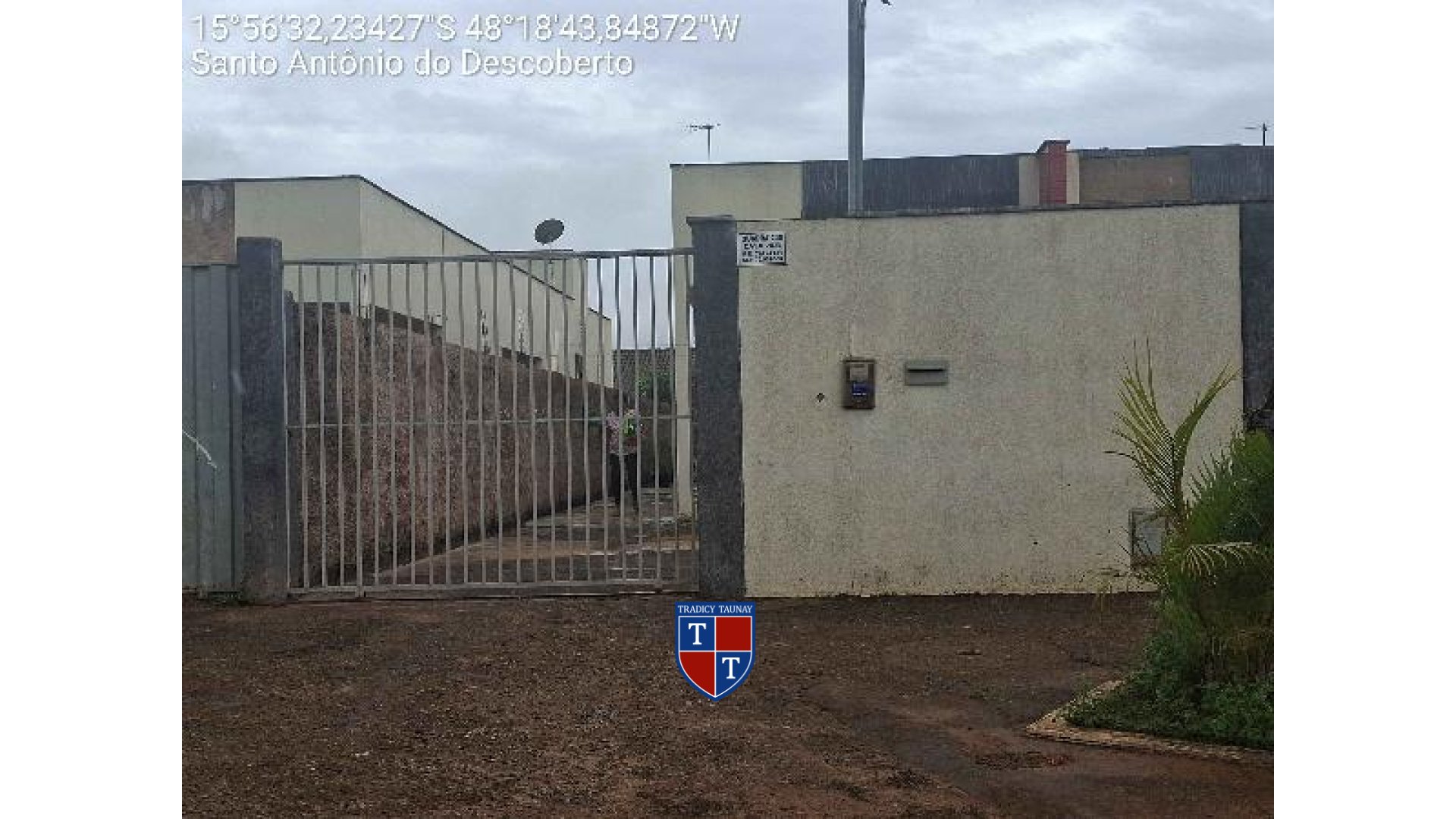 Foto 1 de CASA em PARQUE ESTRELA DALVA XVI - Imóvel Retomado Caixa