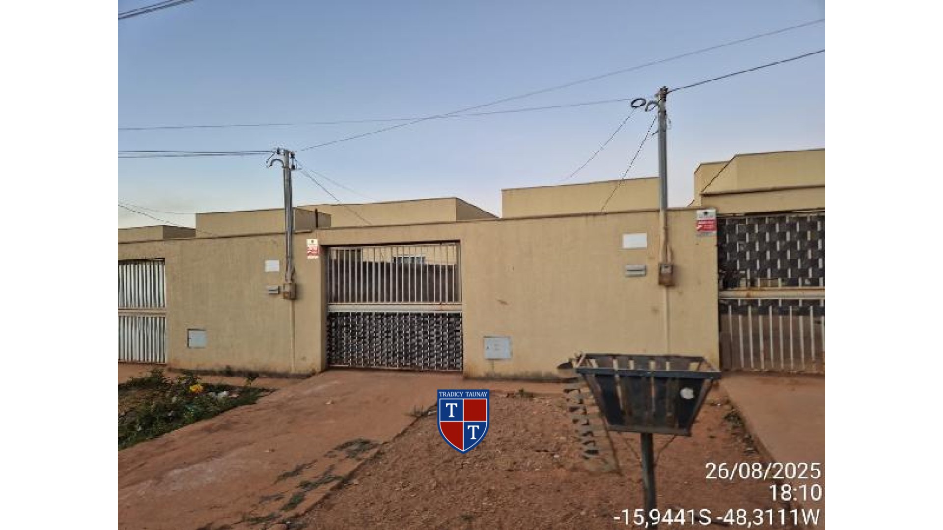 Foto 1 de CASA em PARQUE ESTRELA DALVA XVI - Imóvel Retomado Caixa