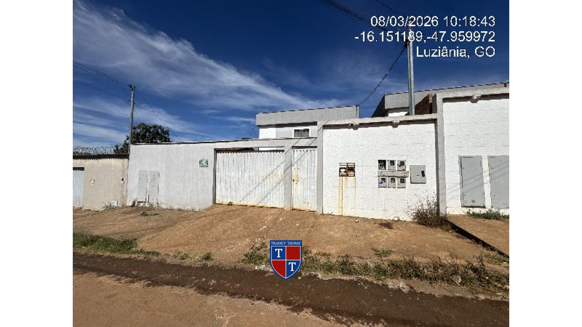 APARTAMENTO em PARQUE ESTRELA DALVA IX