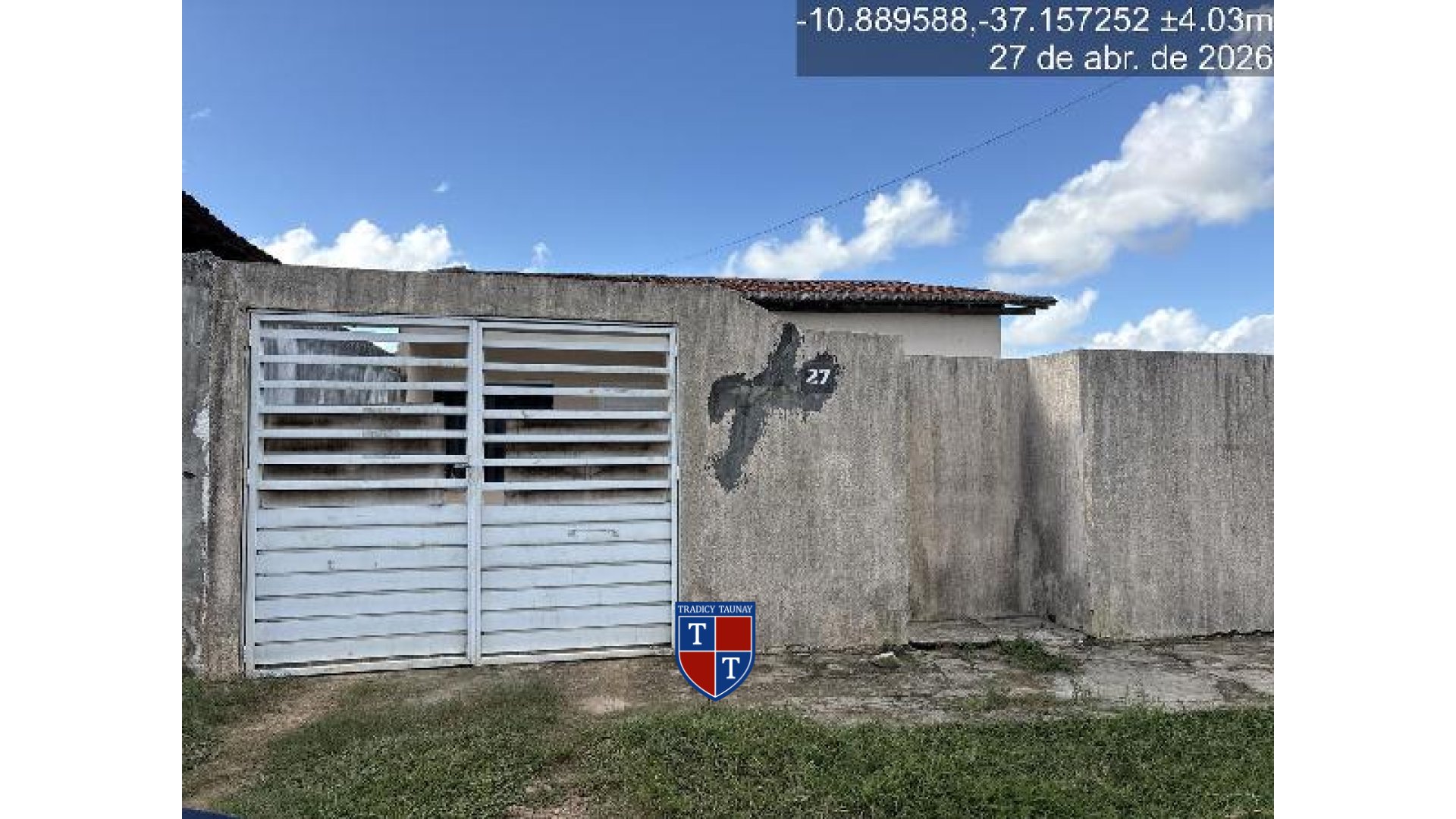 Foto 1 de CASA em COMPLEXO JARDIM - Imóvel Retomado Caixa