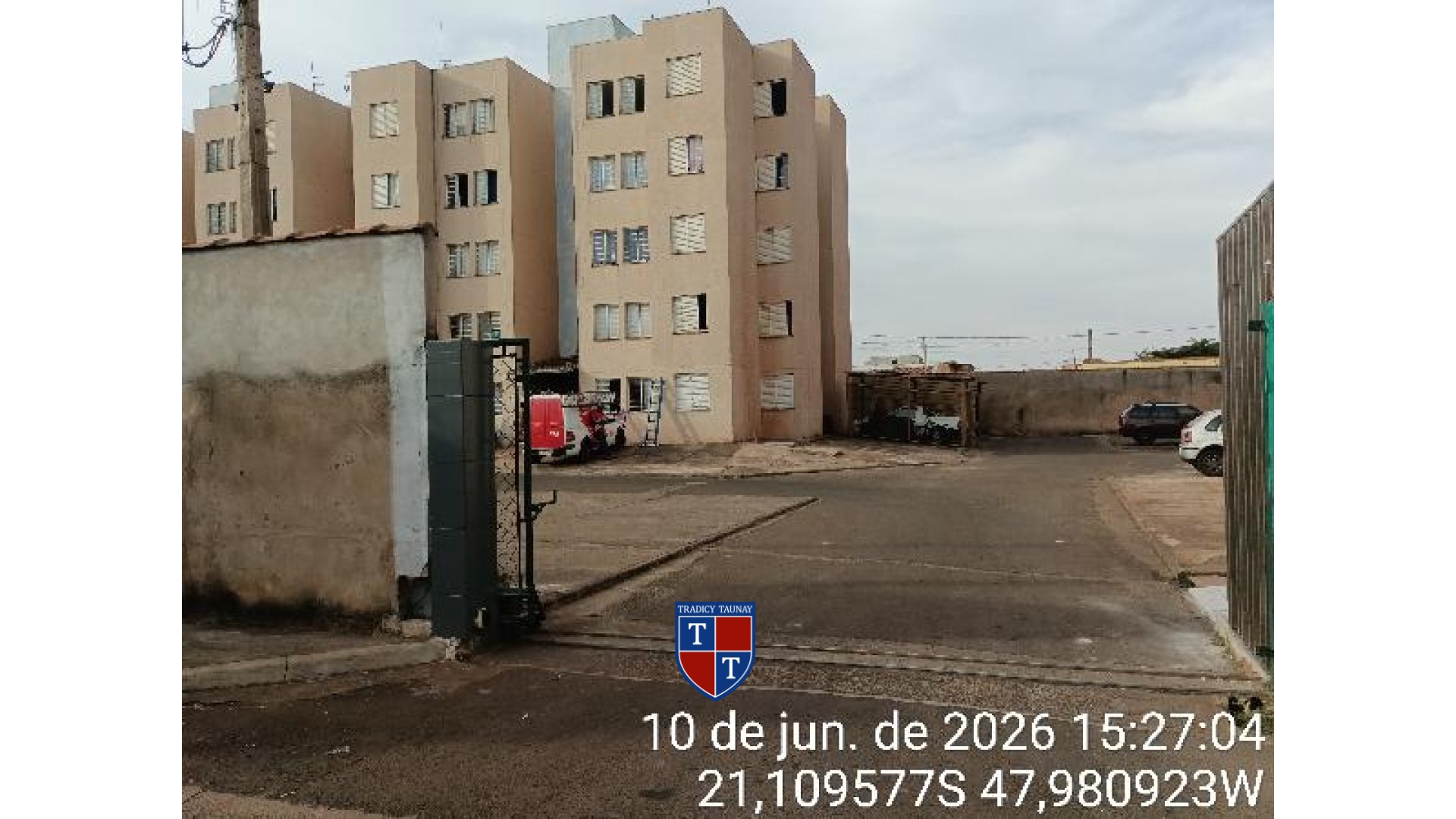 Foto 1 de APARTAMENTO em JARDIM SANTA ROSA II - Imóvel Retomado Caixa