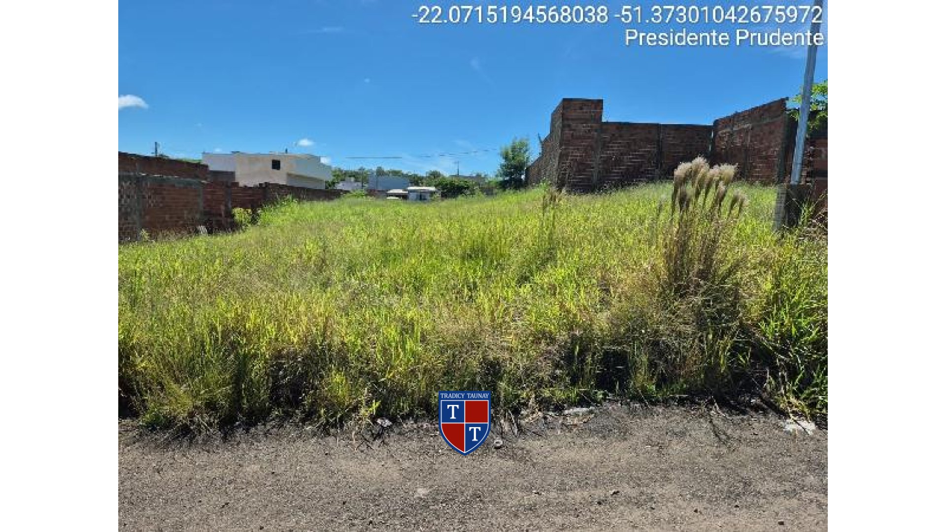 Foto 1 de TERRENO em RESIDENCIAL ALTA VISTA I - Imóvel Retomado Caixa