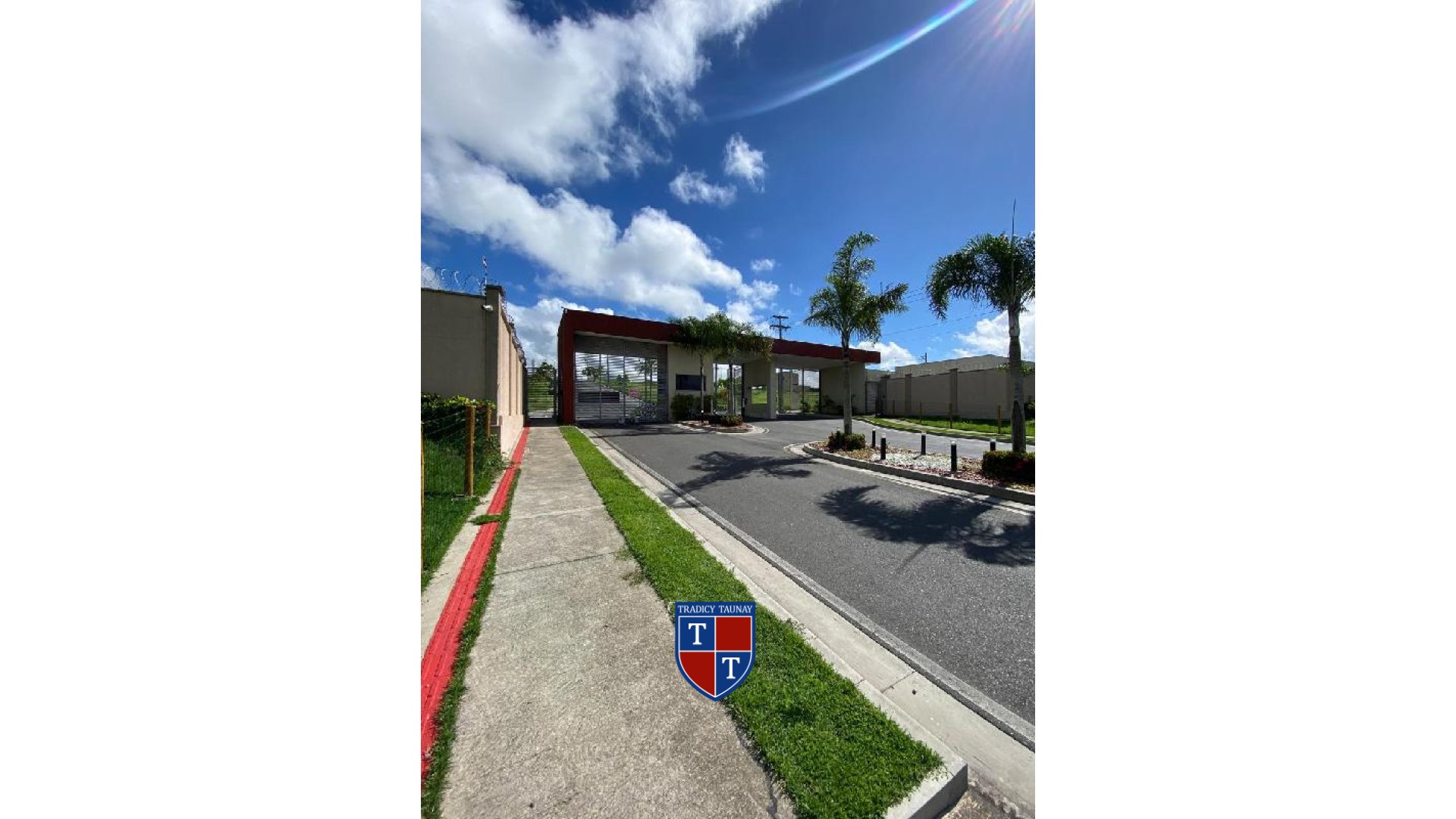Foto 1 de CASA em NOVA ESPERANCA - Imóvel Retomado Caixa