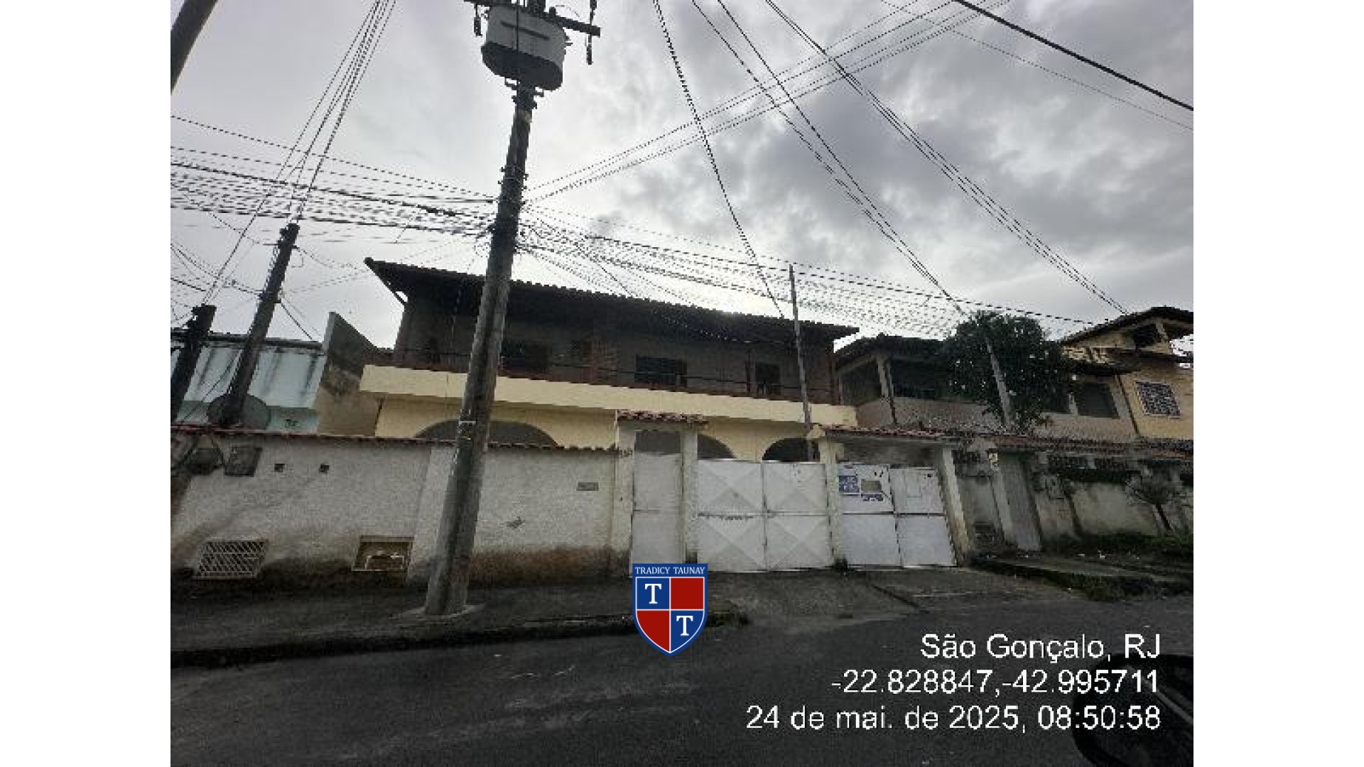 APARTAMENTO em COELHO