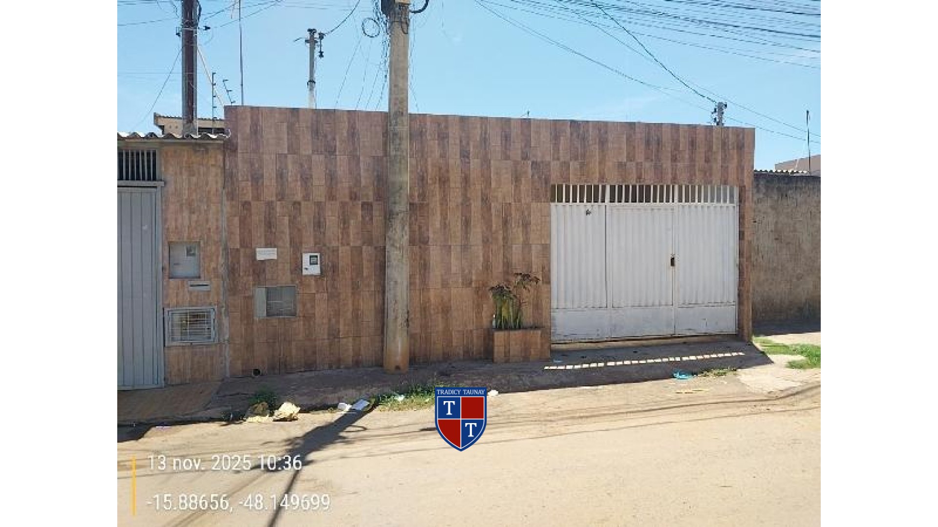 Foto 1 de CASA em SAMAMBAIA NORTE - Imóvel Retomado Caixa