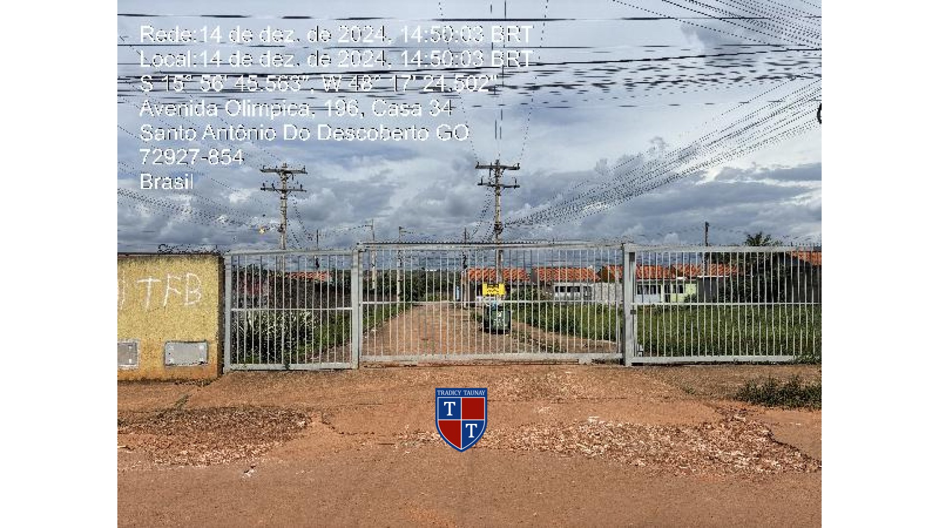 Foto 1 de CASA em FAZENDA CAPOEIRINHA - Imóvel Retomado Caixa