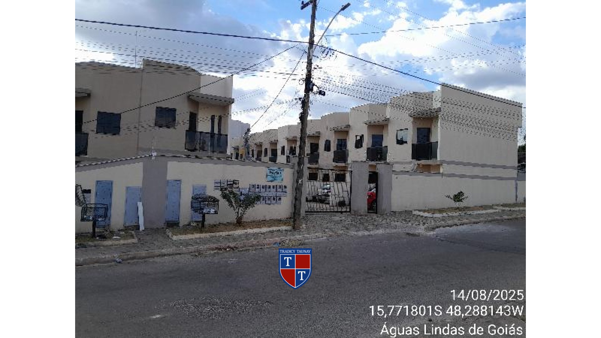 Foto 1 de CASA em MANSOES ODISSEIA - Imóvel Retomado Caixa