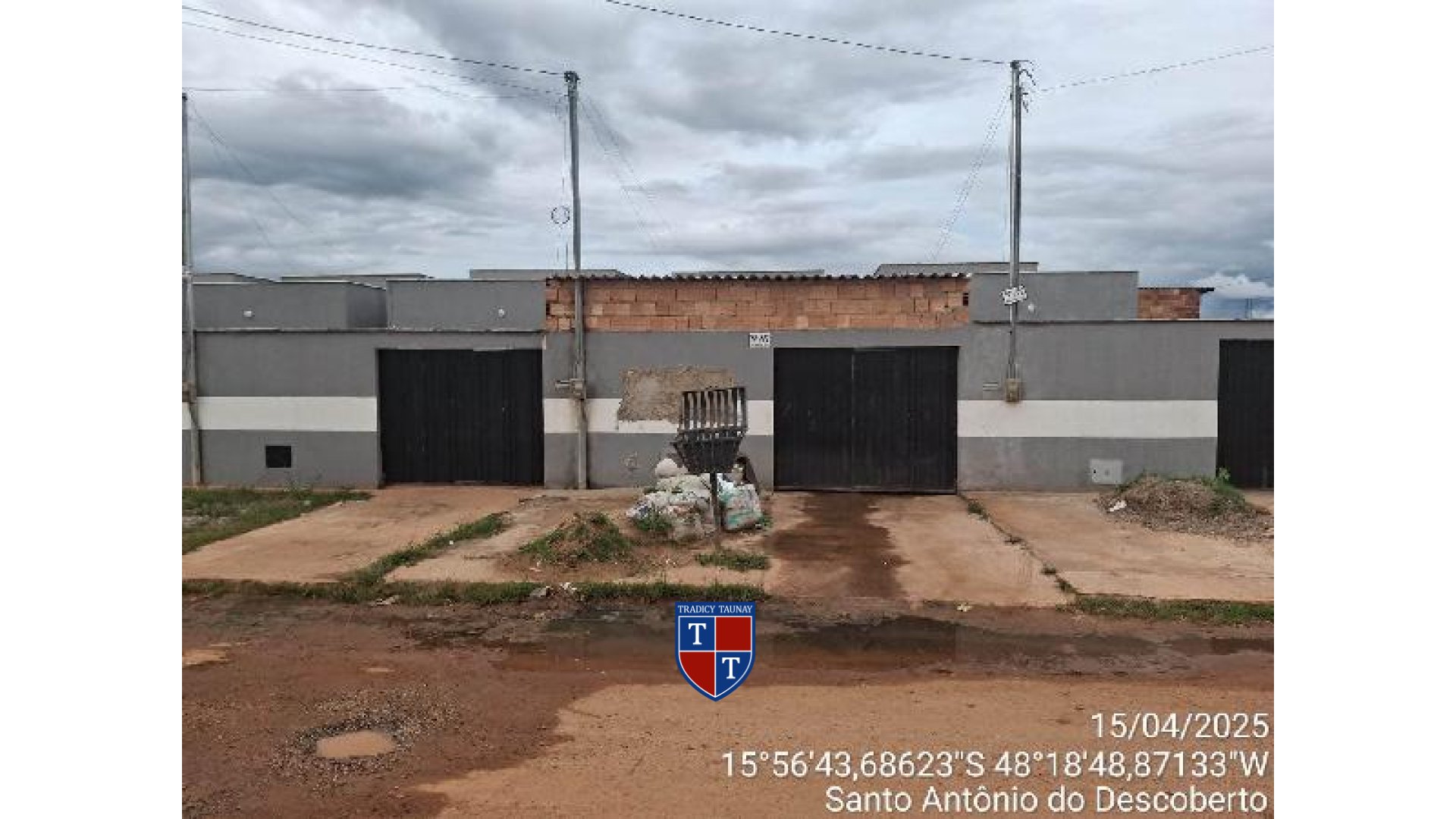 Foto 1 de CASA em PARQUE ESTRELA DALVA XVI - Imóvel Retomado Caixa