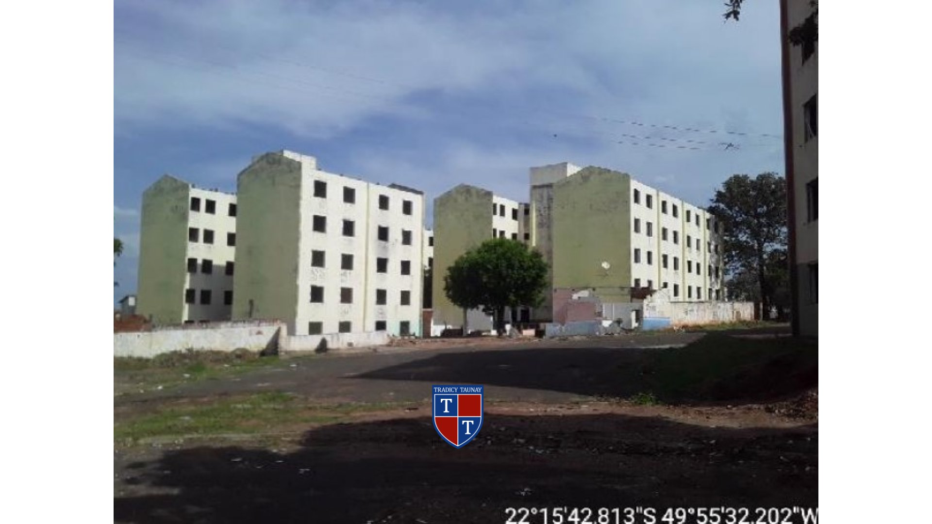 Foto 2 de APARTAMENTO em CONJUNTO HABITACIONAL PAULO LUCIO NOGUEI - Imóvel Retomado Caixa