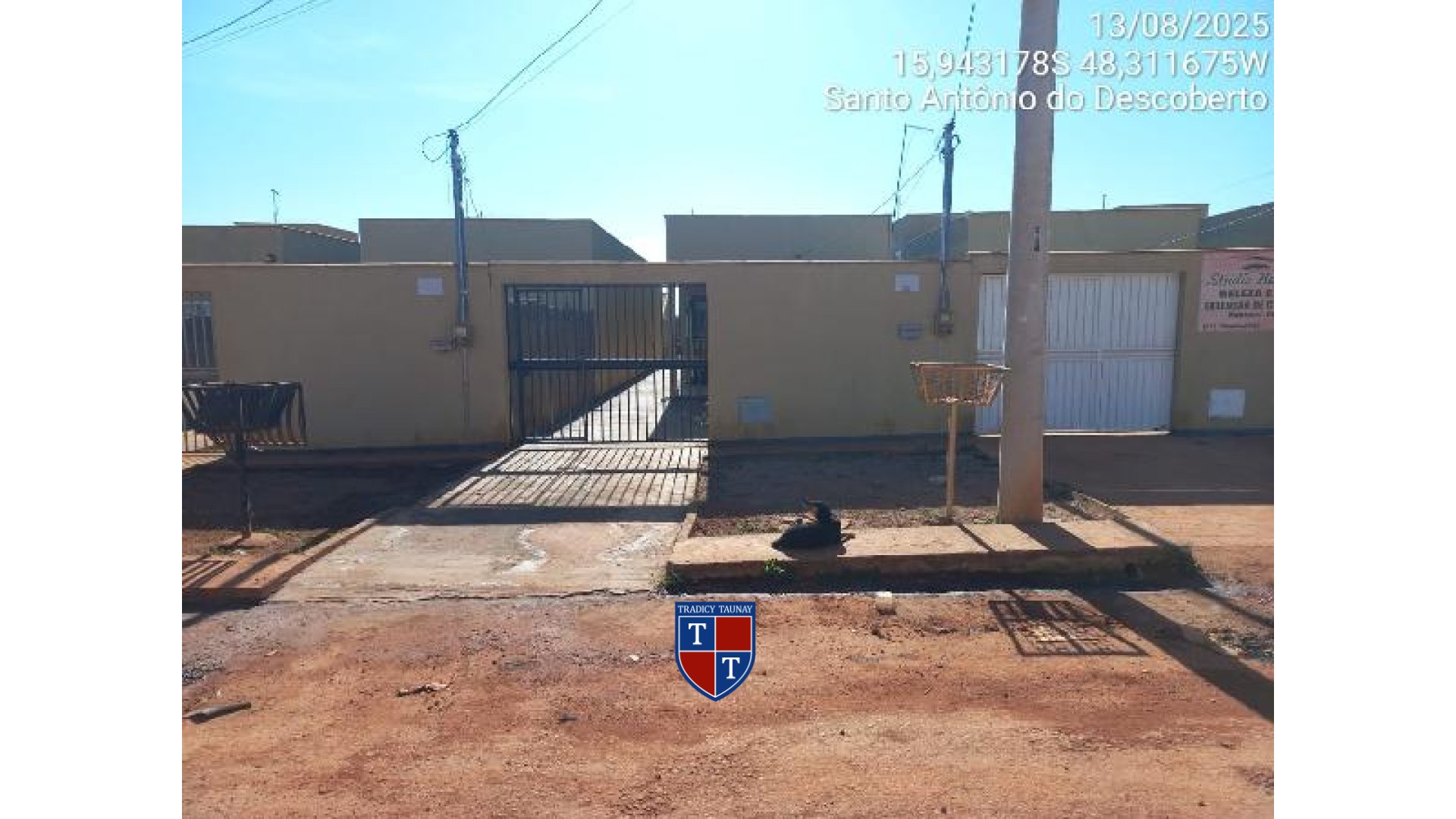 Foto 1 de CASA em PARQUE ESTRELA DALVA XVI - Imóvel Retomado Caixa